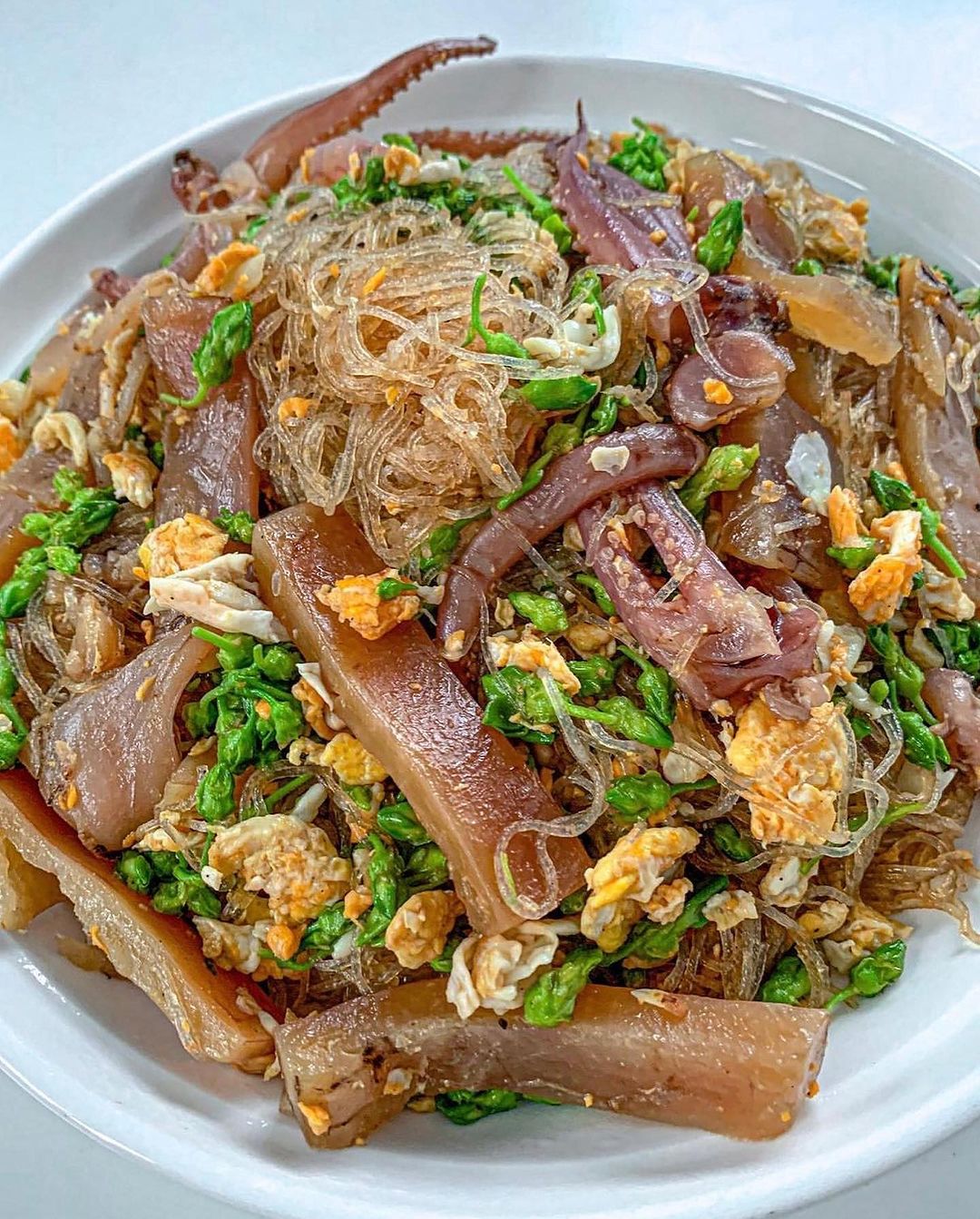 เติ้ล - ธนพล นิ่มทัยสุข