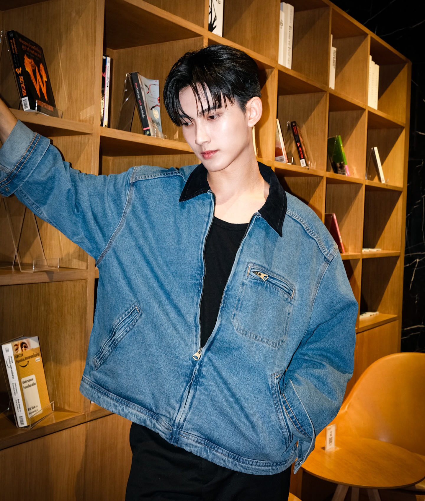 เฟริสท์ - ฉลองรัฐ นอบสำโรง