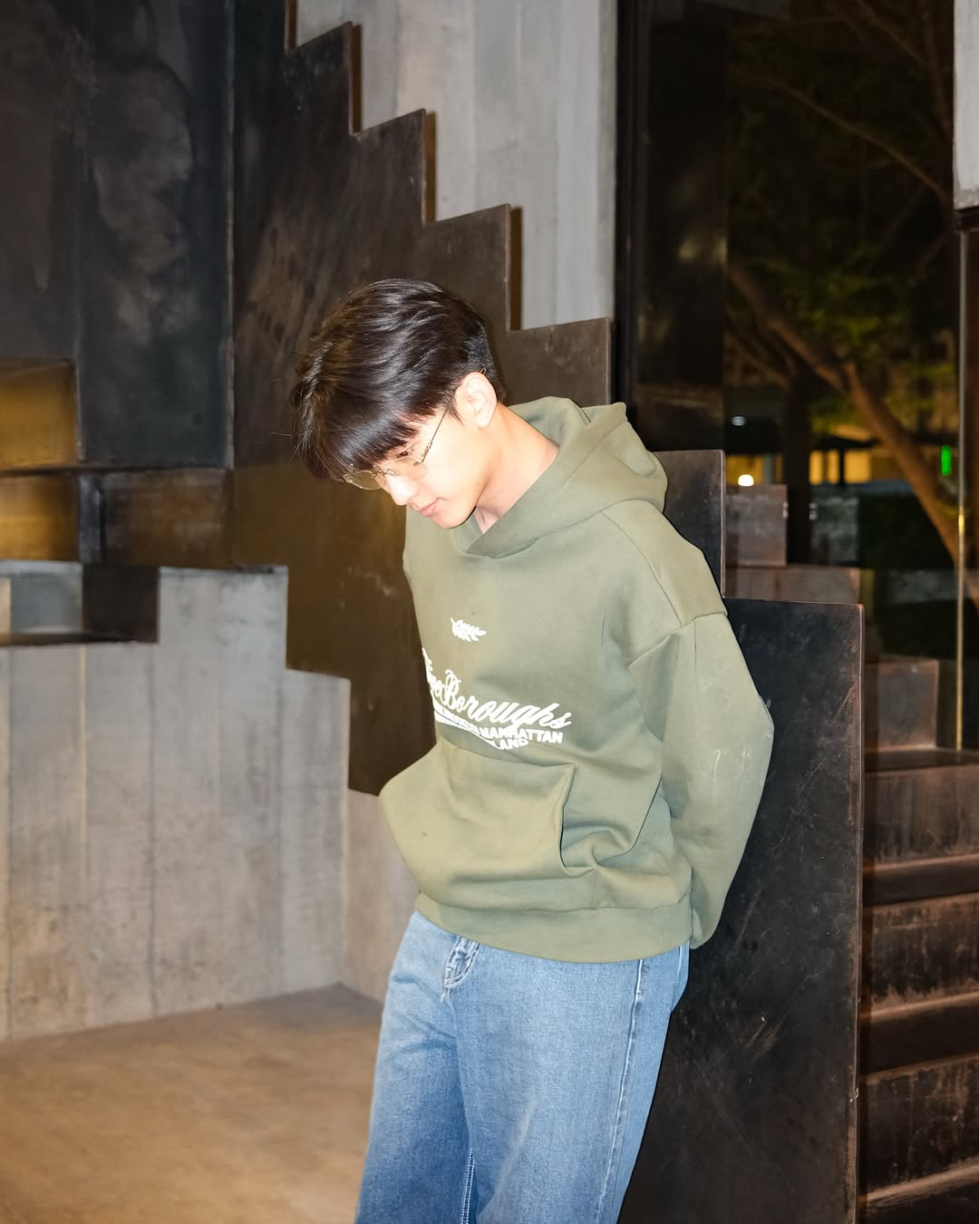 เฟริสท์ - ฉลองรัฐ นอบสำโรง