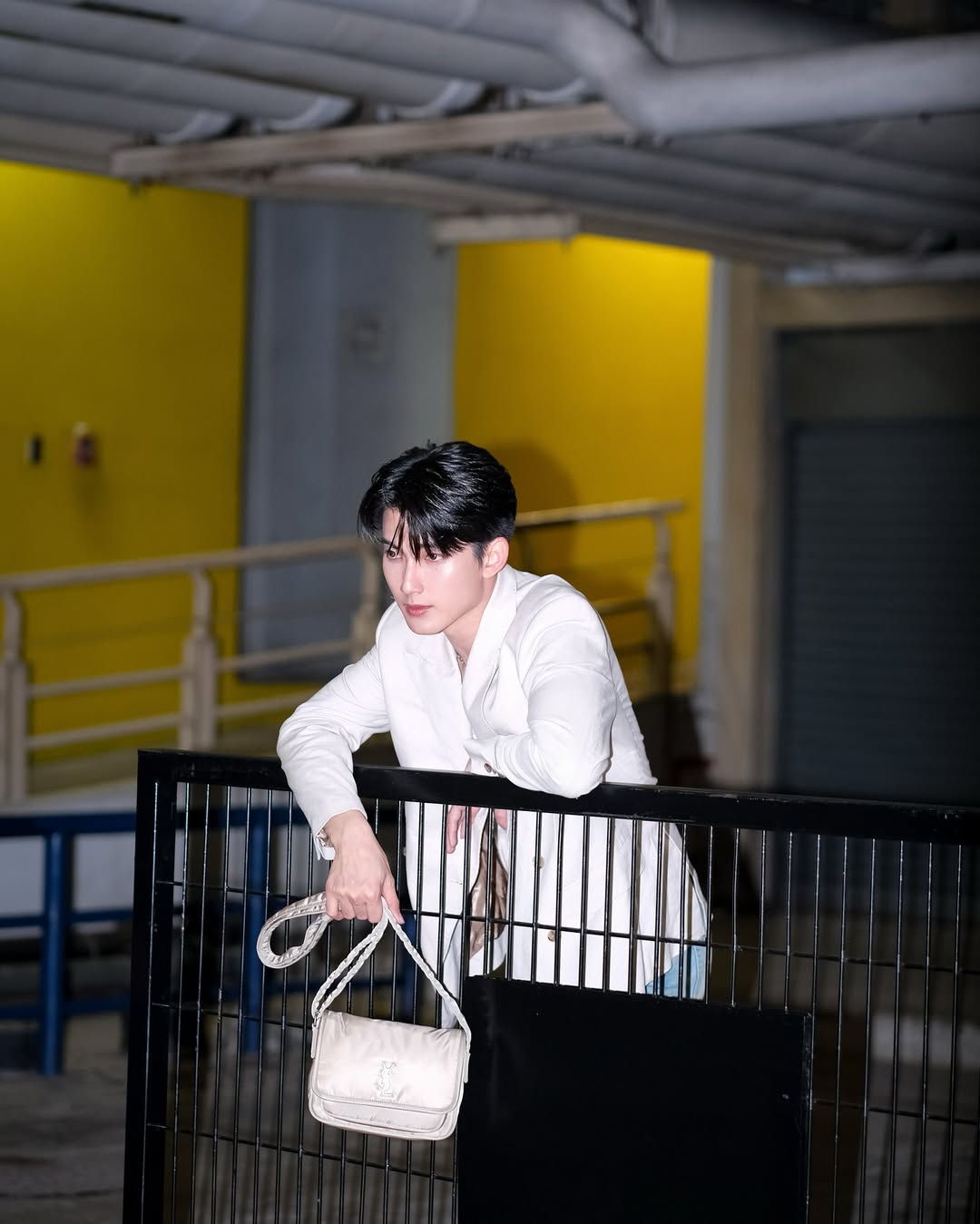 เฟริสท์ - ฉลองรัฐ นอบสำโรง