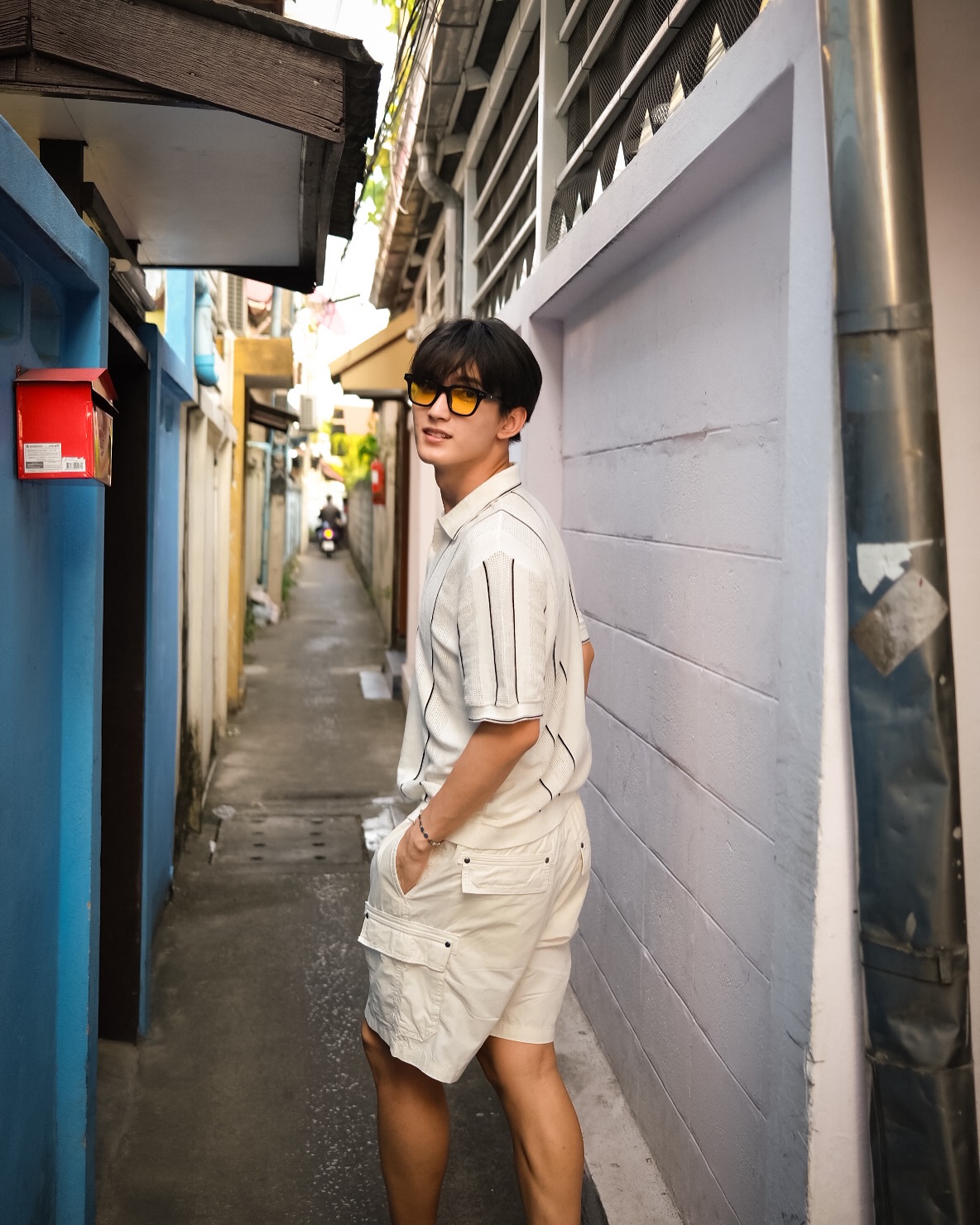 เฟริสท์ - ฉลองรัฐ นอบสำโรง