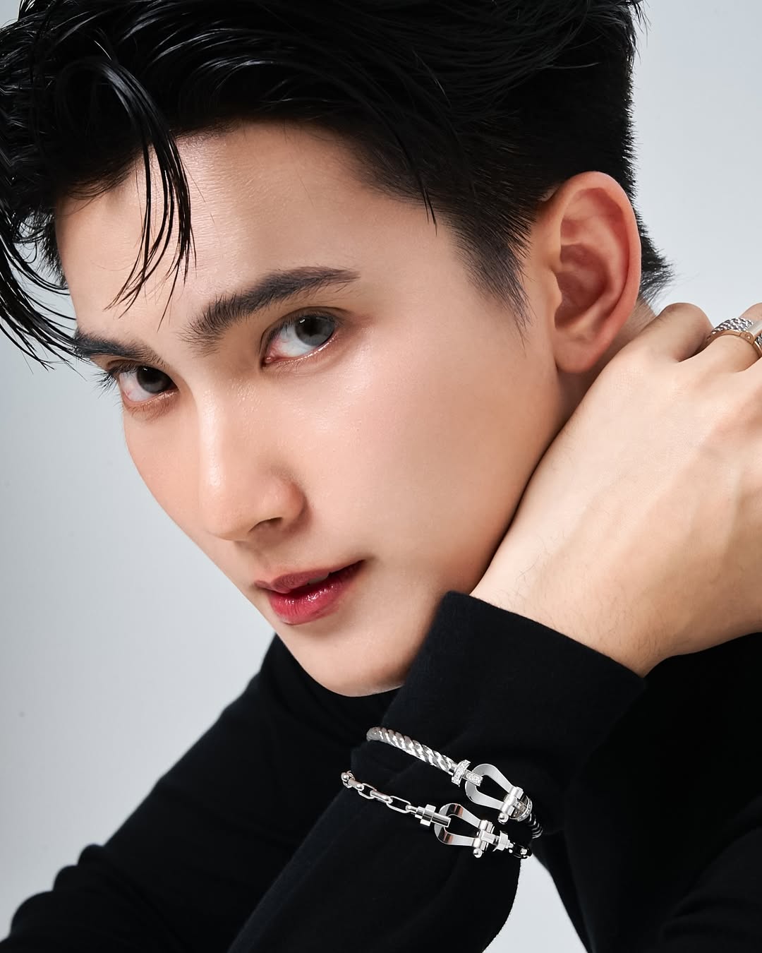 เฟริสท์ - ฉลองรัฐ นอบสำโรง