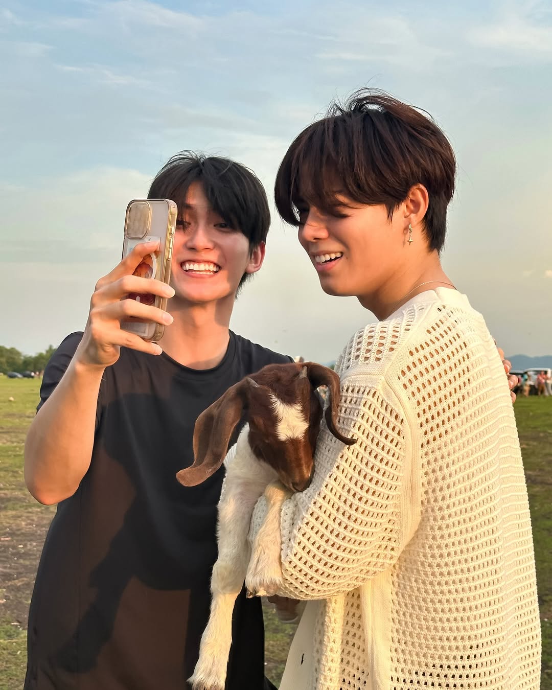 เฟริสท์ - ฉลองรัฐ นอบสำโรง