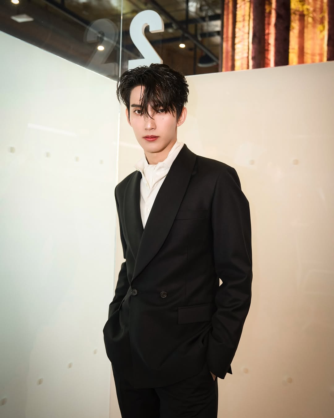เฟริสท์ - ฉลองรัฐ นอบสำโรง