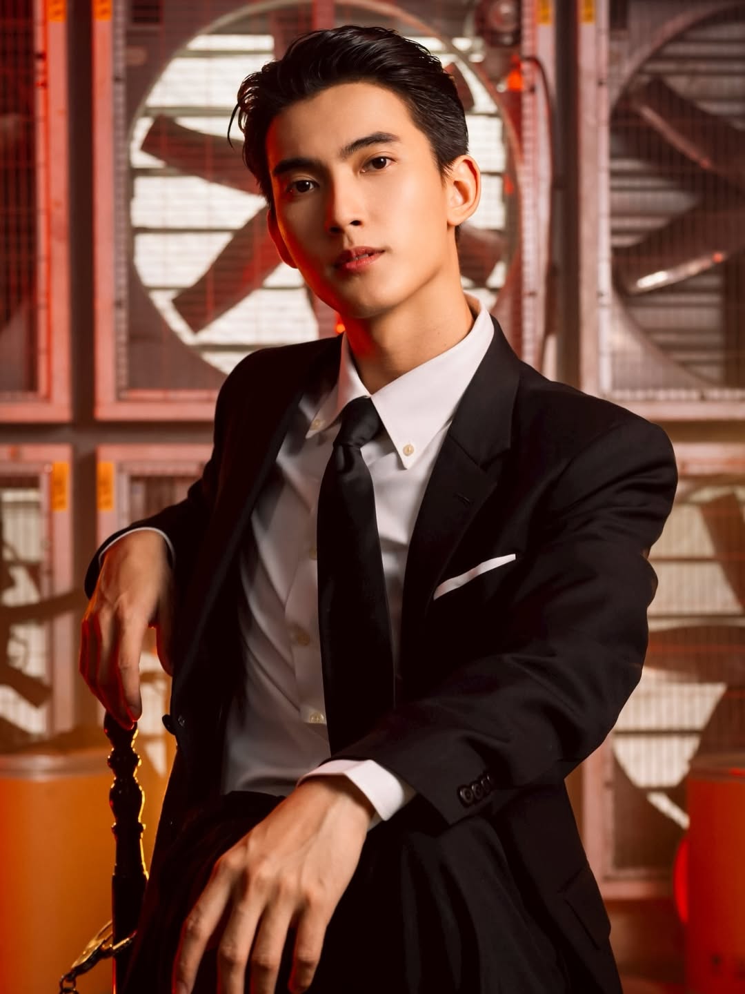 เฟริสท์ - ฉลองรัฐ นอบสำโรง