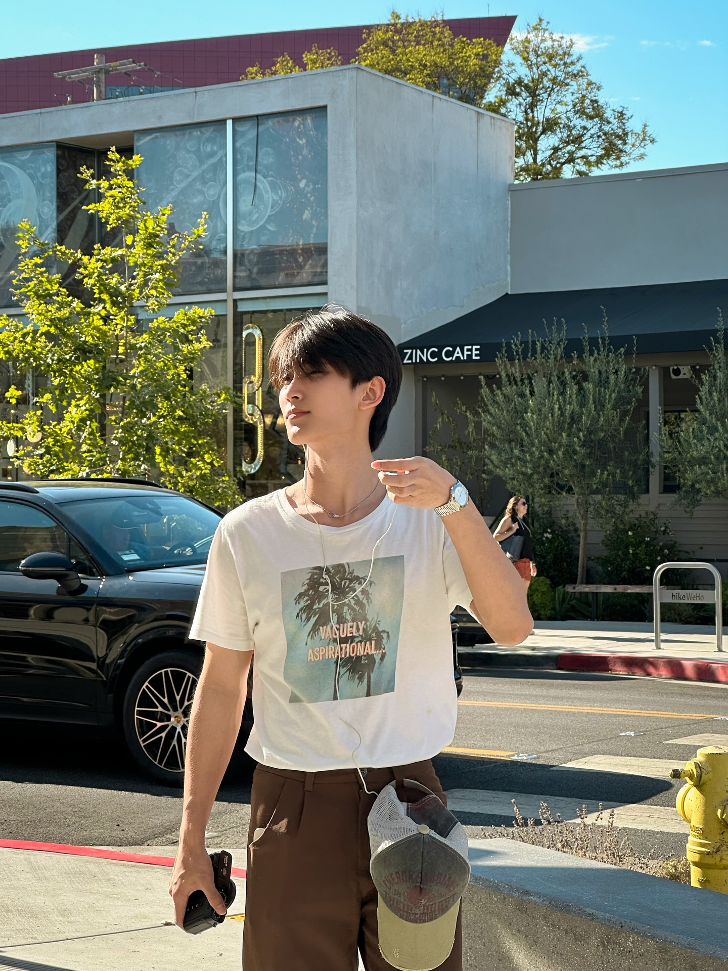 เฟริสท์ - ฉลองรัฐ นอบสำโรง