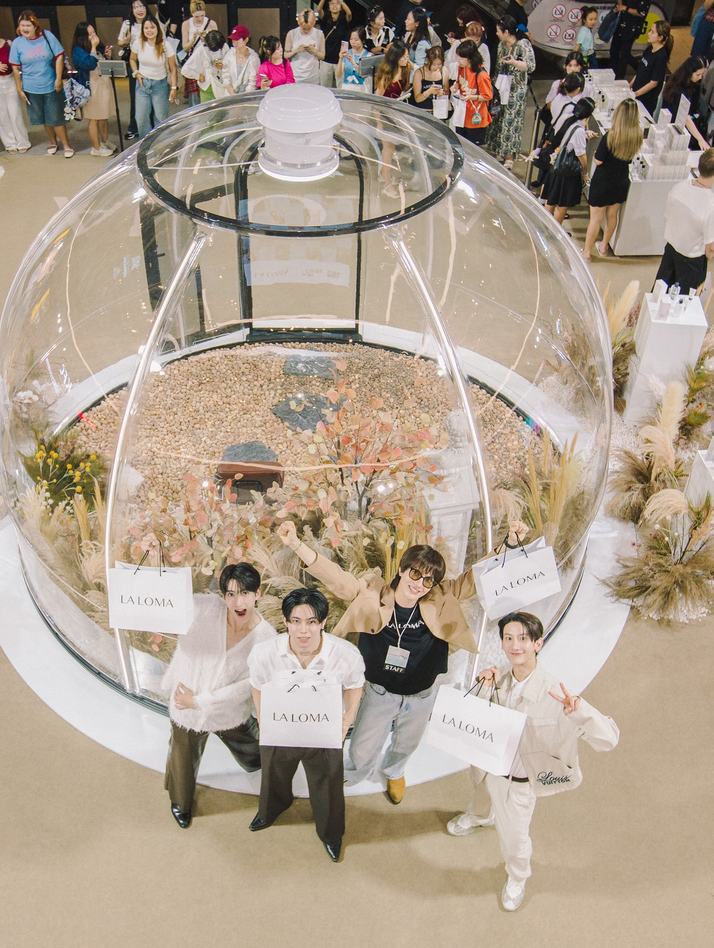 เฟริสท์ - ฉลองรัฐ นอบสำโรง