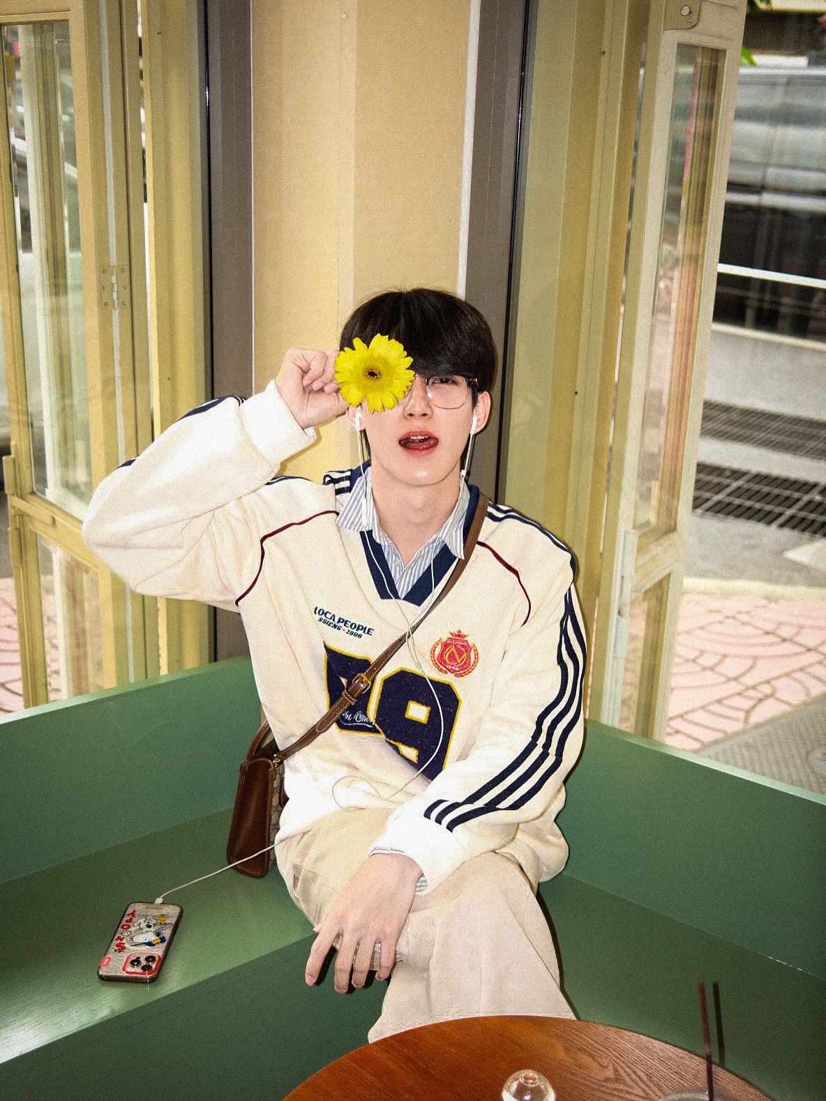 เฟริสท์ - ฉลองรัฐ นอบสำโรง