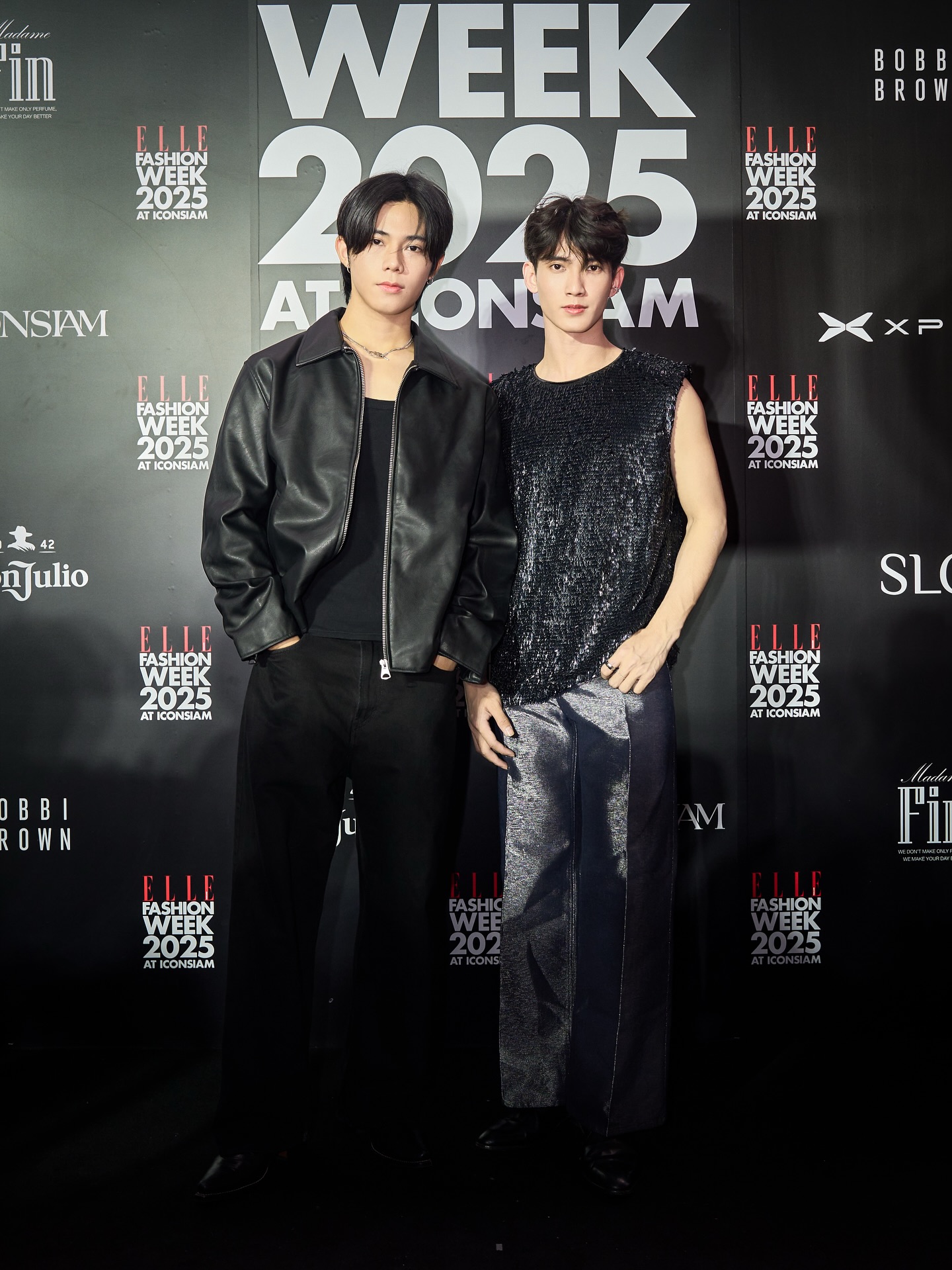 เฟริสท์ - ฉลองรัฐ นอบสำโรง