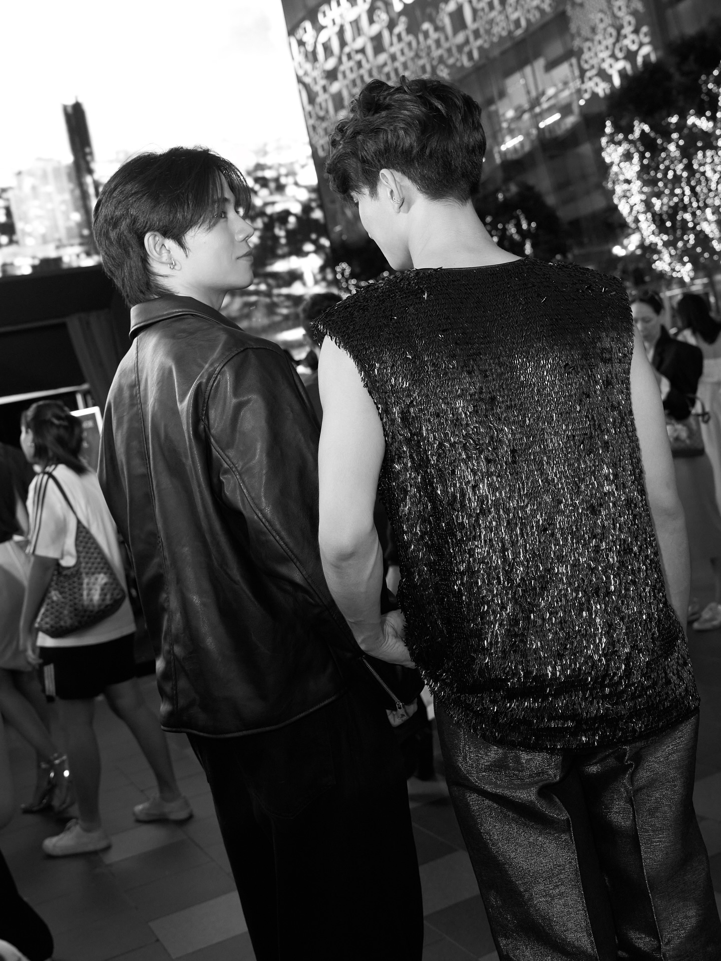 เฟริสท์ - ฉลองรัฐ นอบสำโรง