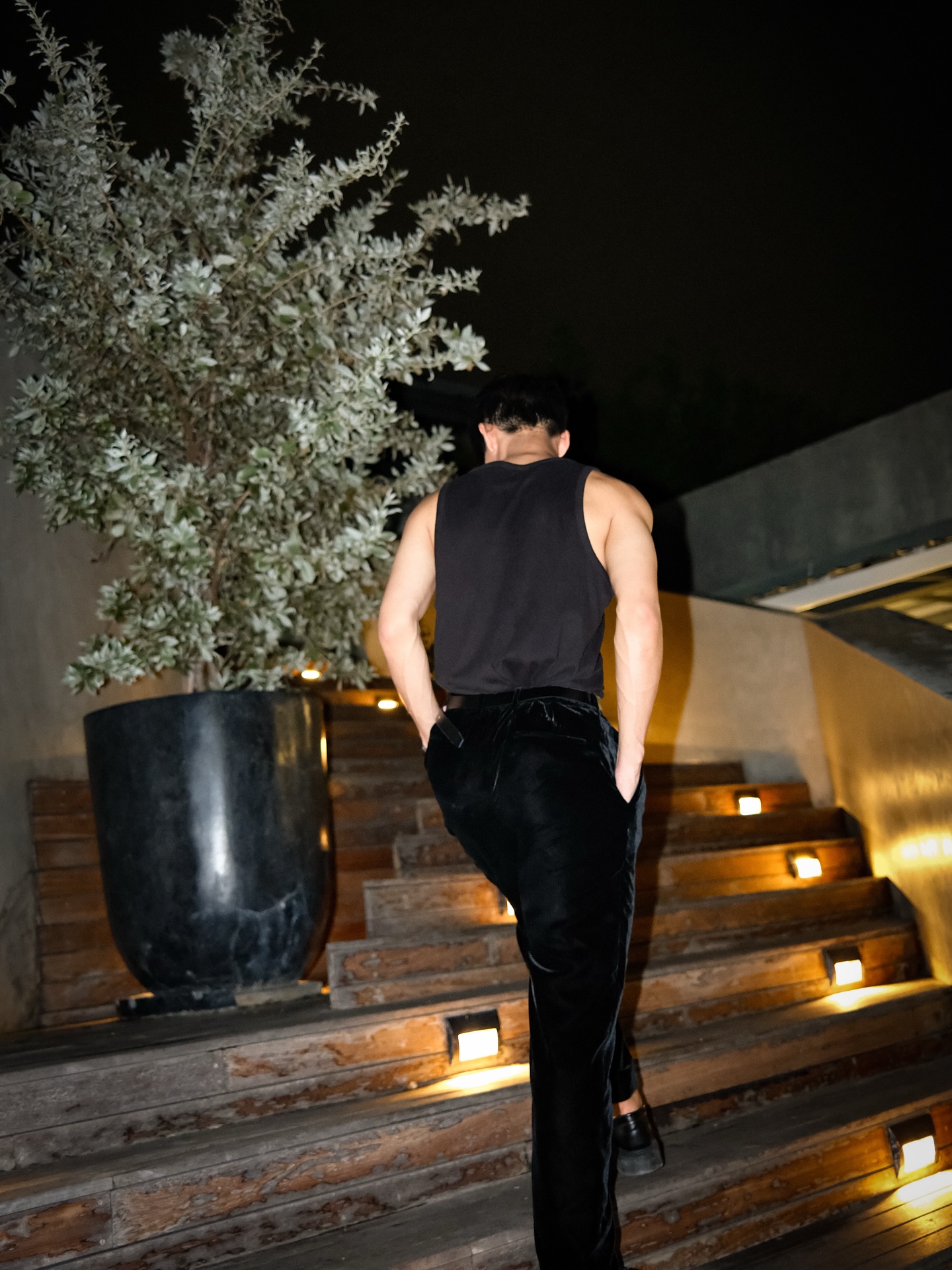 เฟริสท์ - ฉลองรัฐ นอบสำโรง