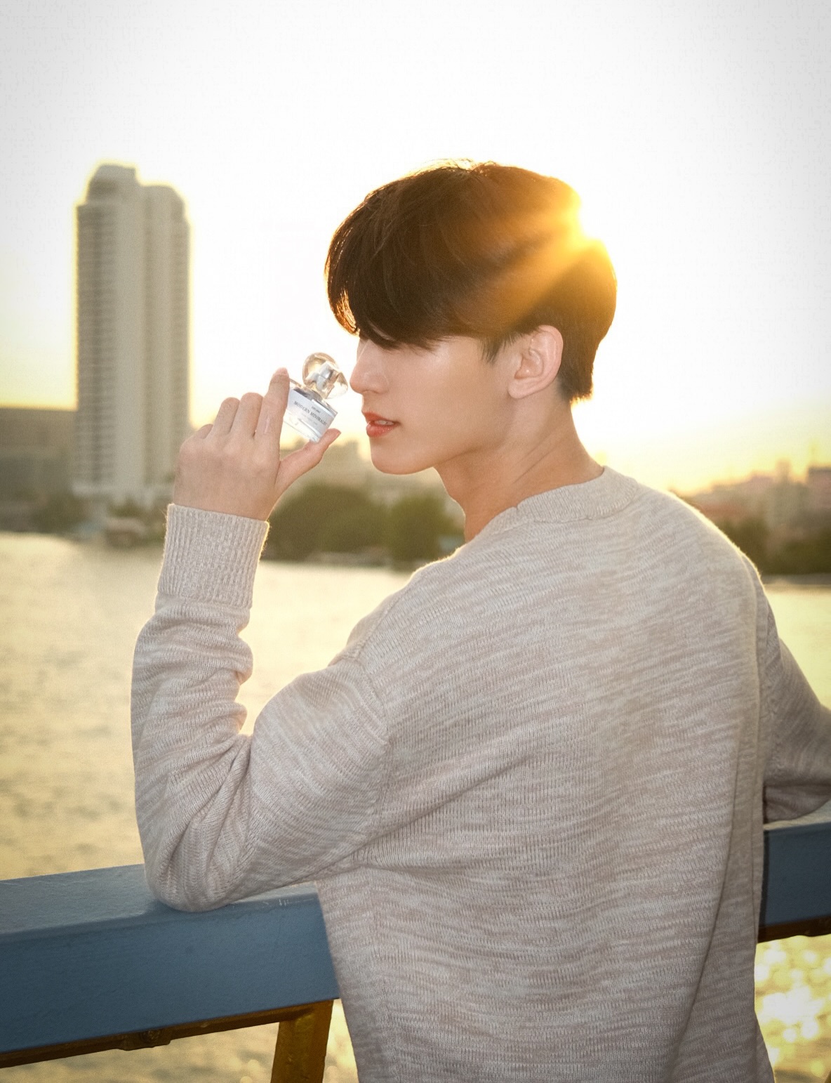 เฟริสท์ - ฉลองรัฐ นอบสำโรง