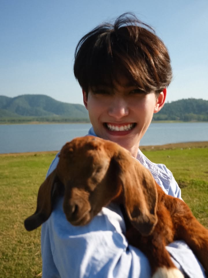 เฟริสท์ - ฉลองรัฐ นอบสำโรง