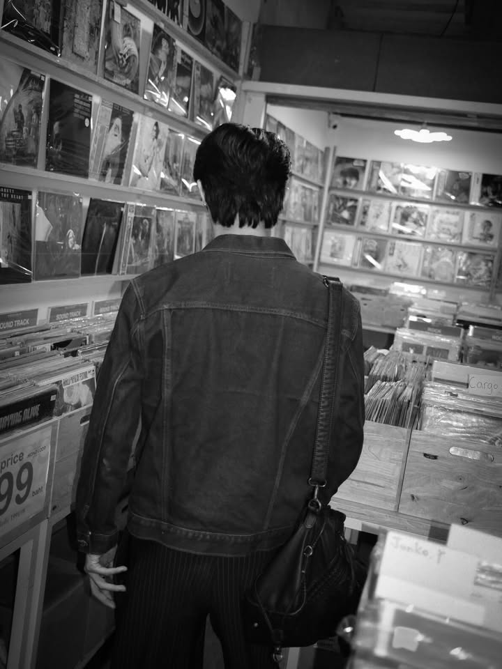 เฟริสท์ - ฉลองรัฐ นอบสำโรง