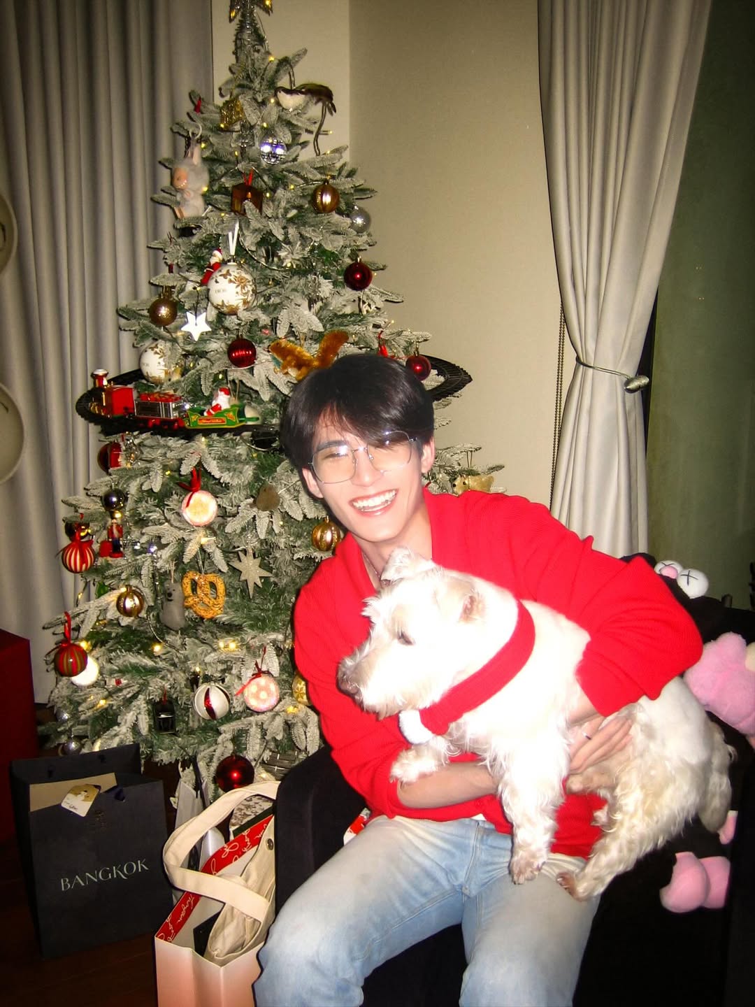 เฟริสท์ - ฉลองรัฐ นอบสำโรง