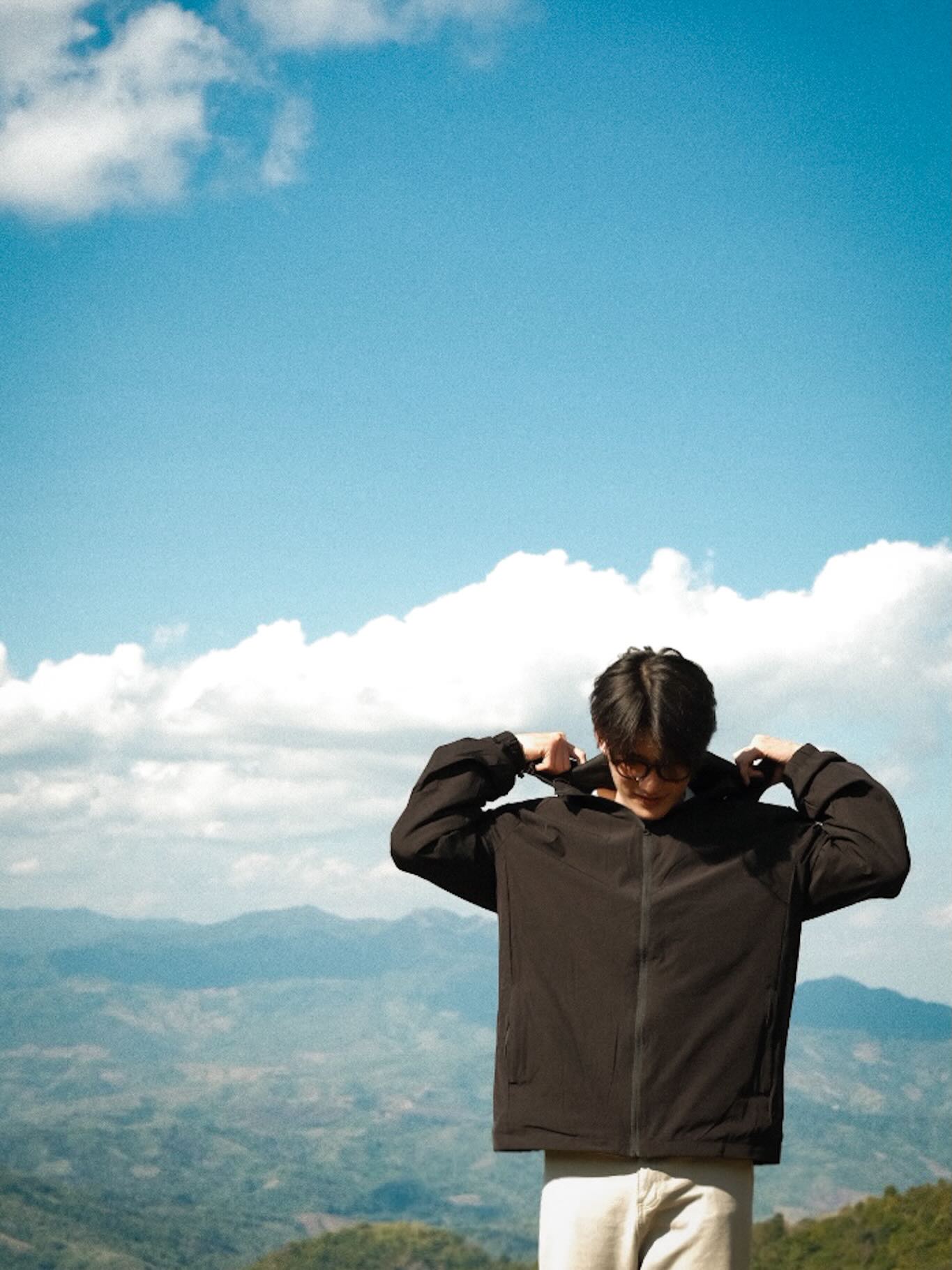 เฟริสท์ - ฉลองรัฐ นอบสำโรง