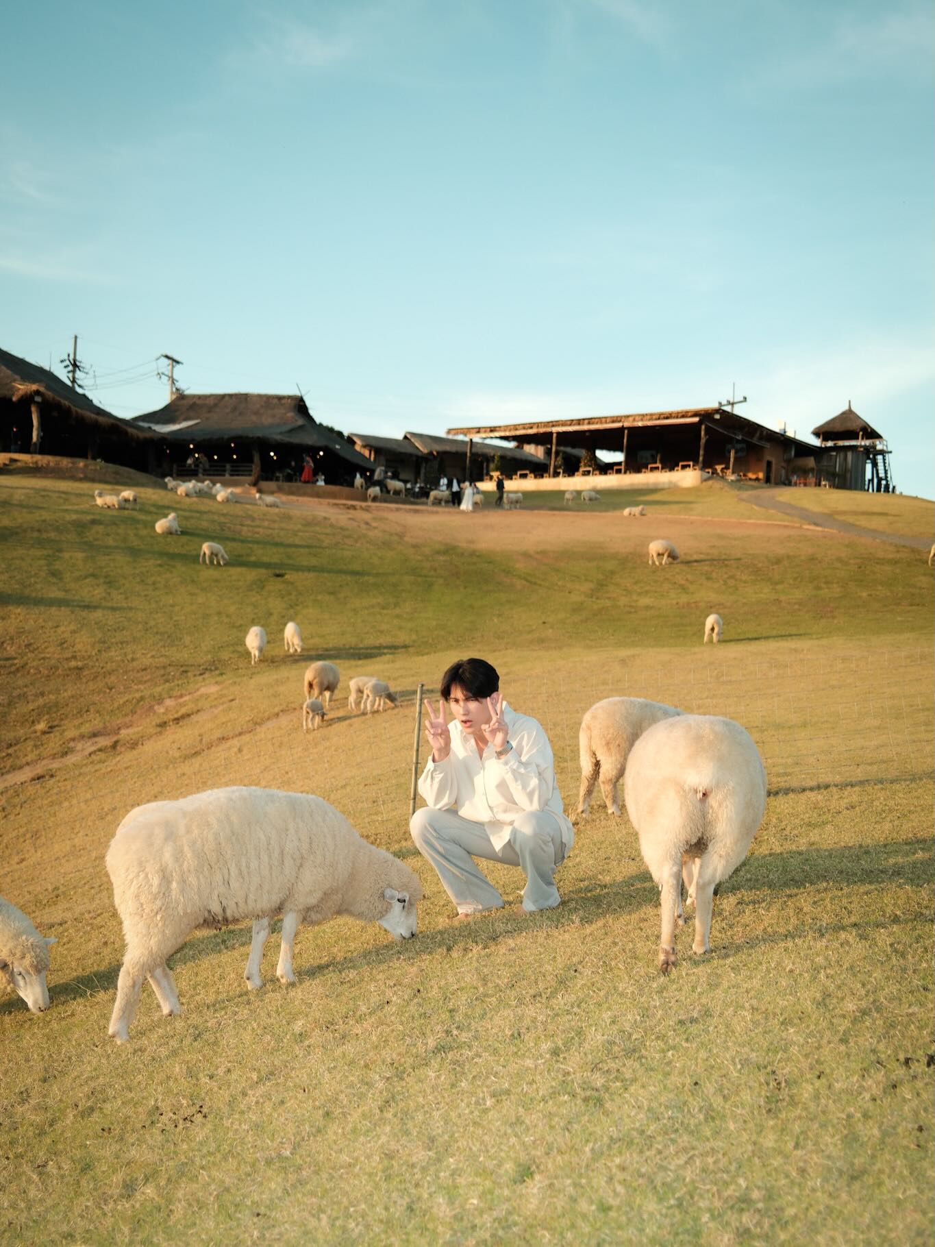 เฟริสท์ - ฉลองรัฐ นอบสำโรง