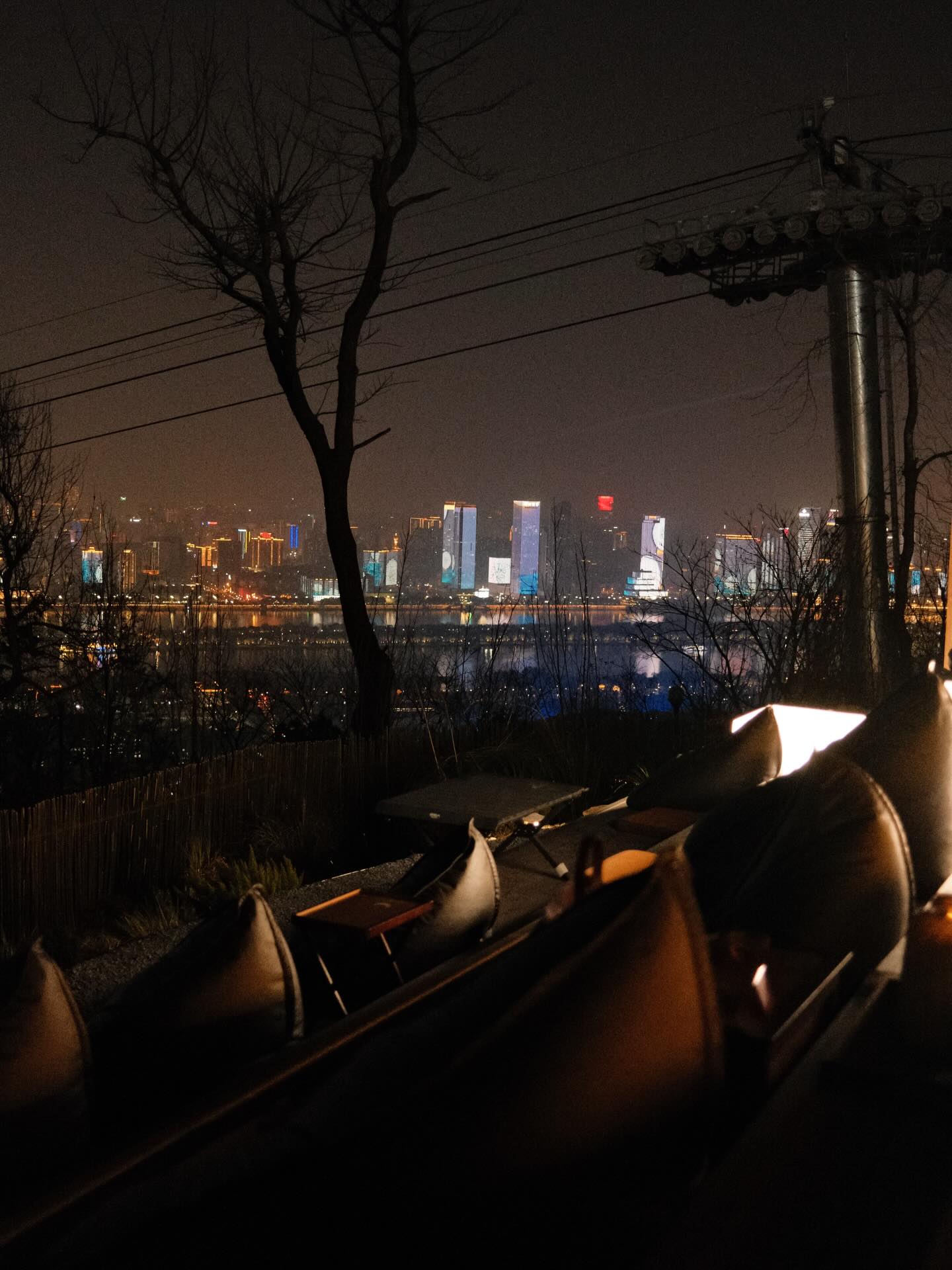 เฟริสท์ - ฉลองรัฐ นอบสำโรง