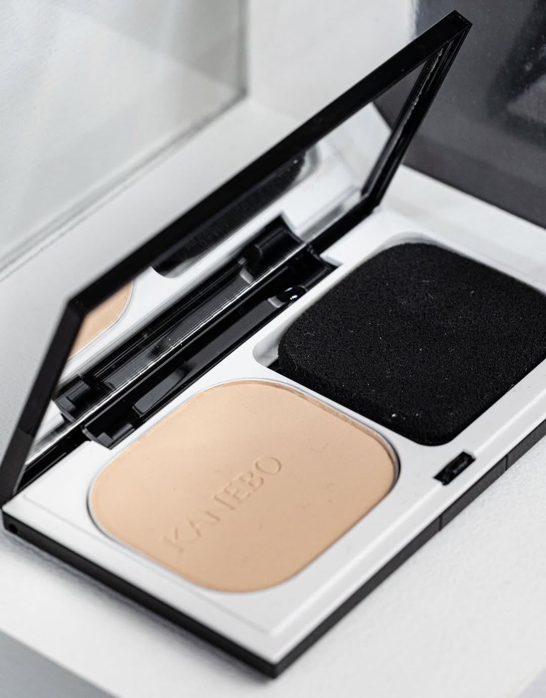 เฟริสท์ - ฉลองรัฐ นอบสำโรง