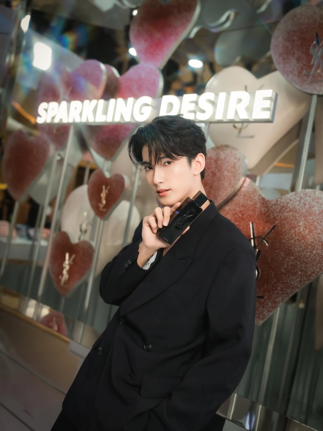 เฟริสท์ - ฉลองรัฐ นอบสำโรง