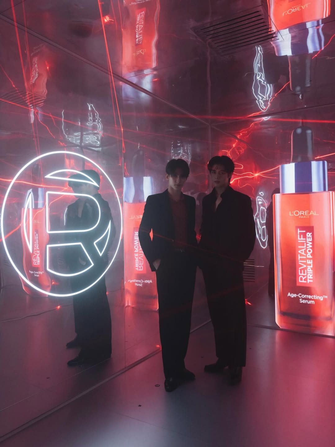 เฟริสท์ - ฉลองรัฐ นอบสำโรง