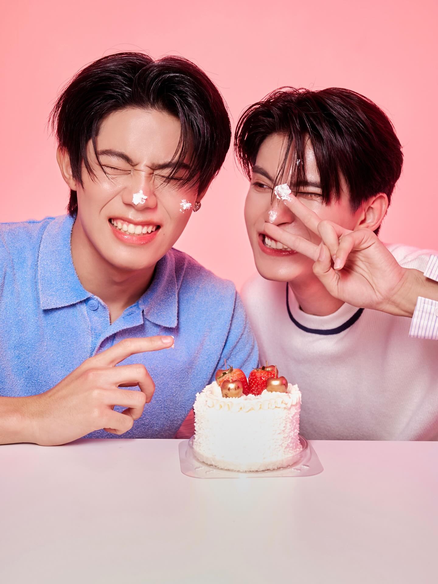 เฟริสท์ - ฉลองรัฐ นอบสำโรง