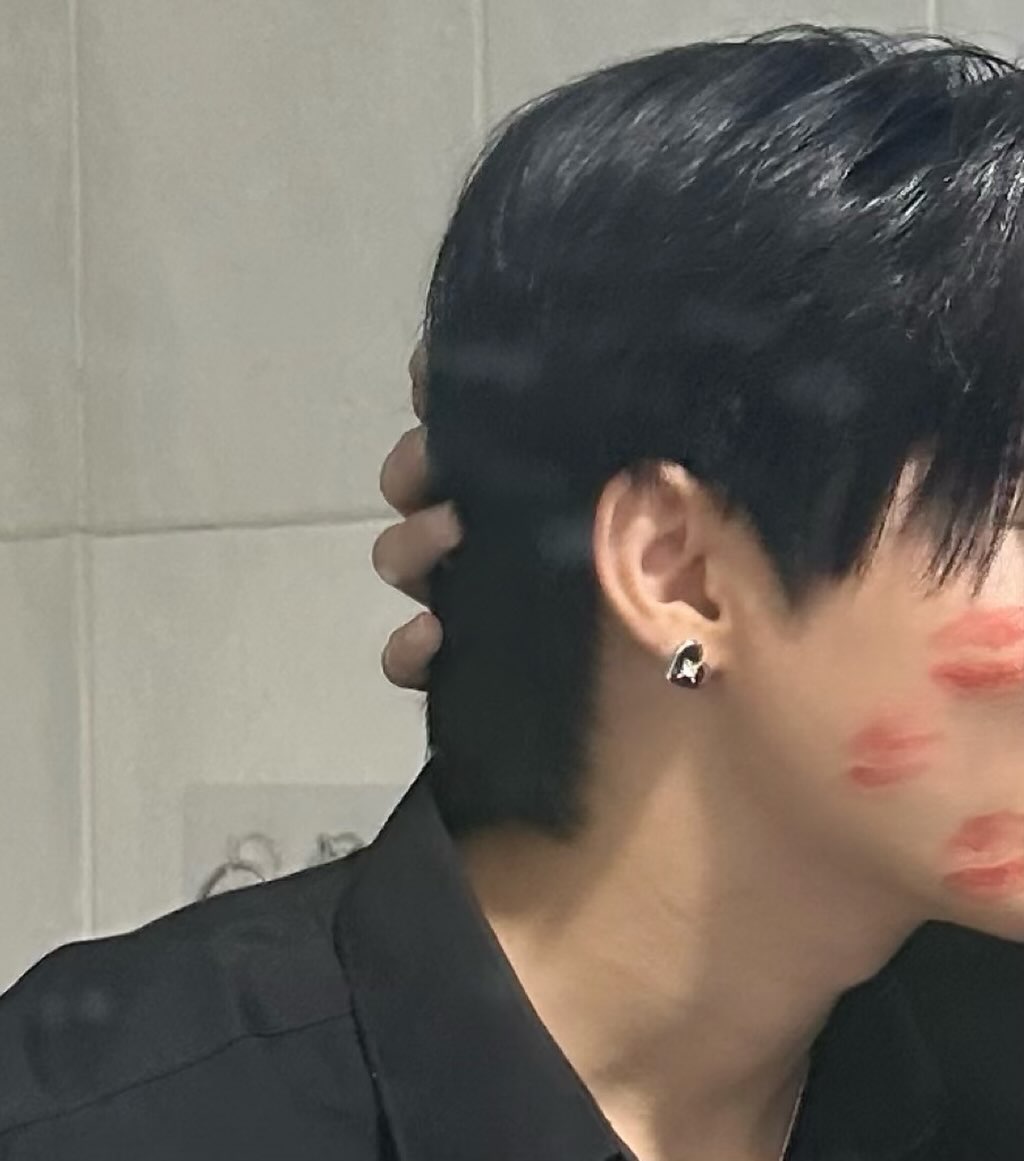 เฟริสท์ - ฉลองรัฐ นอบสำโรง