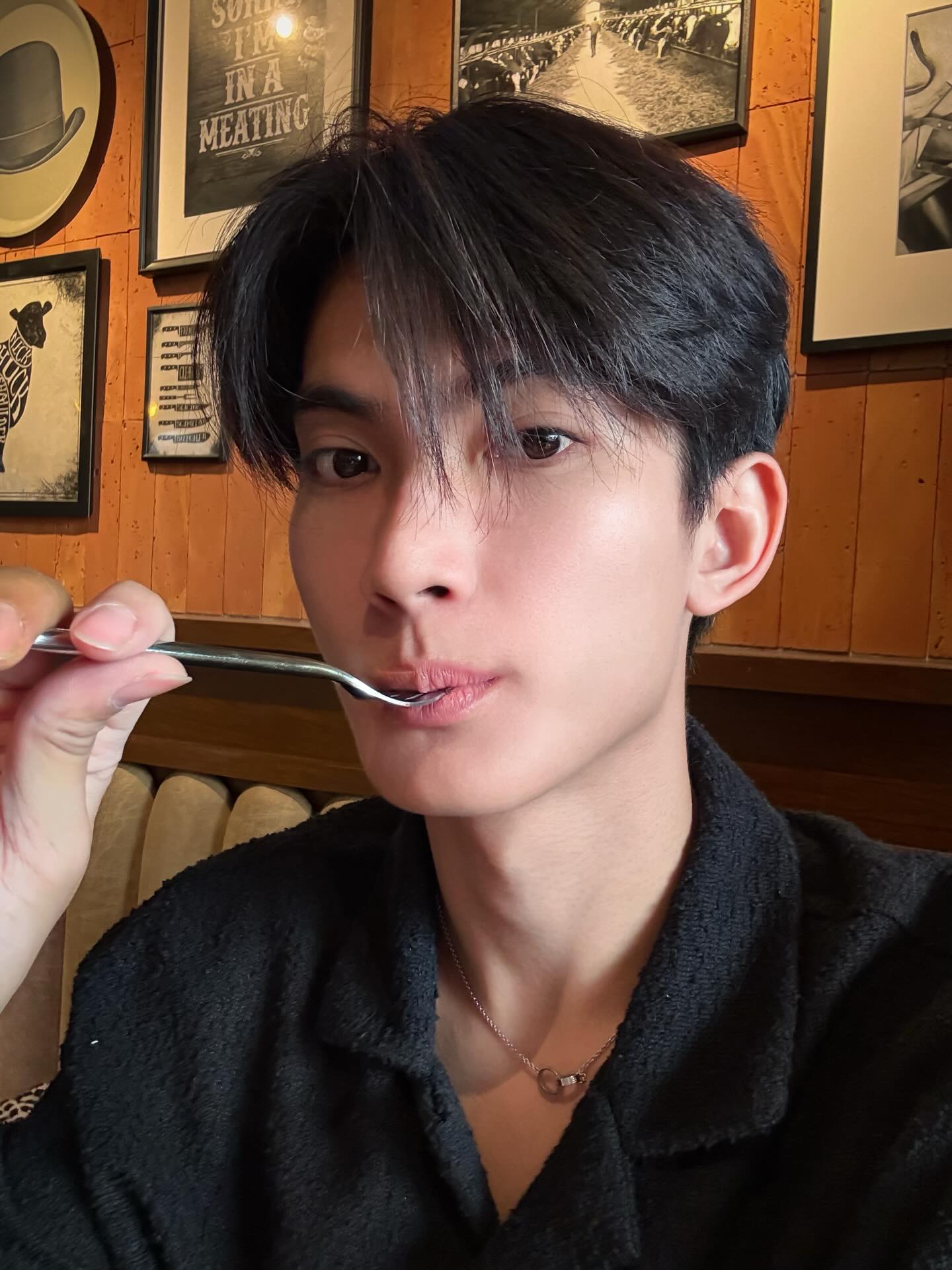 เฟริสท์ - ฉลองรัฐ นอบสำโรง