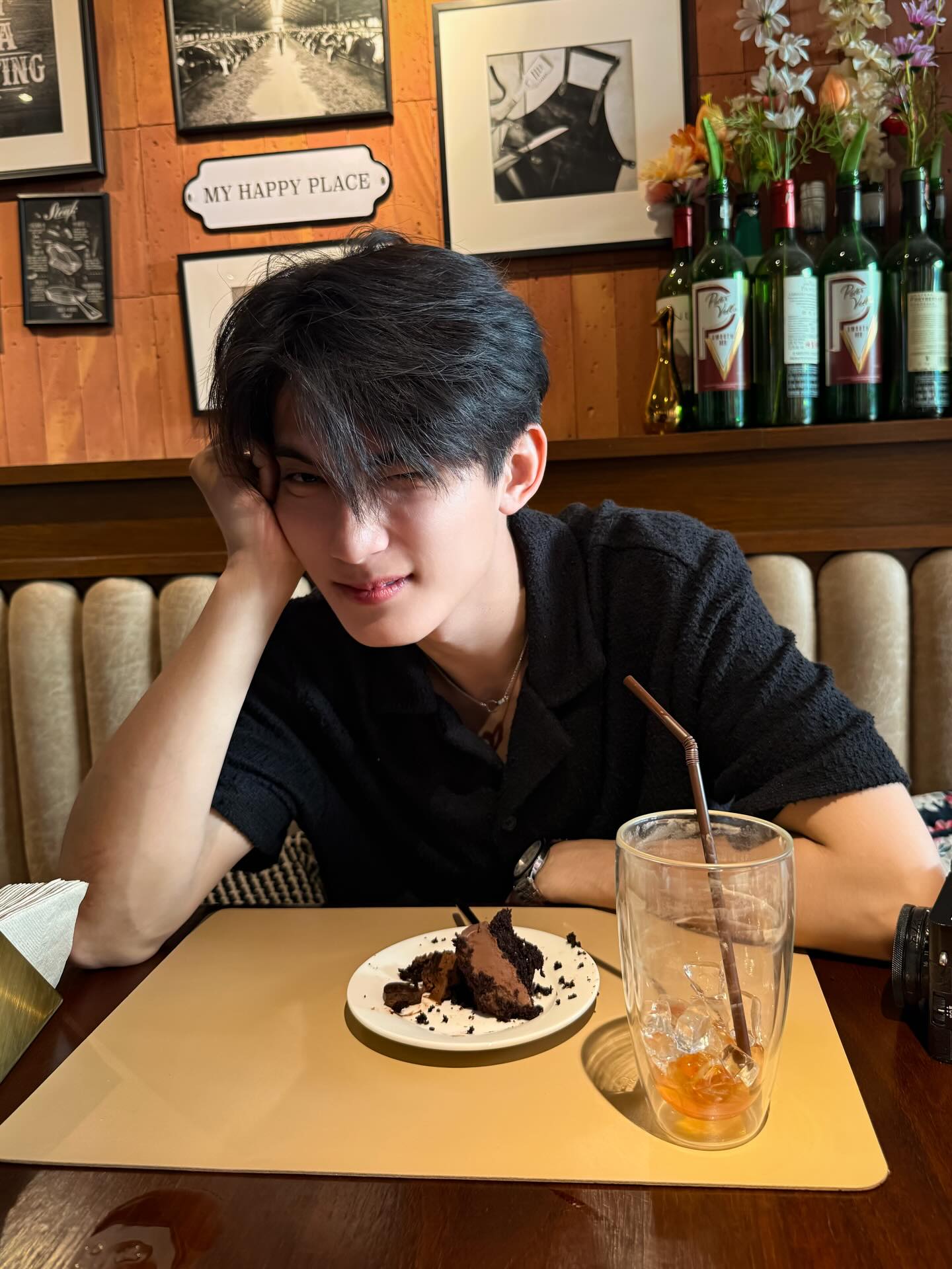 เฟริสท์ - ฉลองรัฐ นอบสำโรง