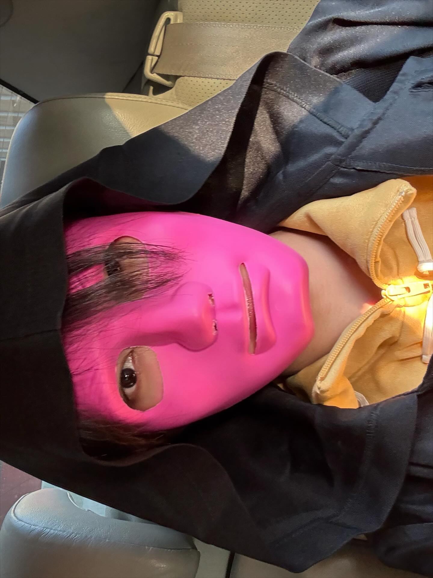 เฟริสท์ - ฉลองรัฐ นอบสำโรง