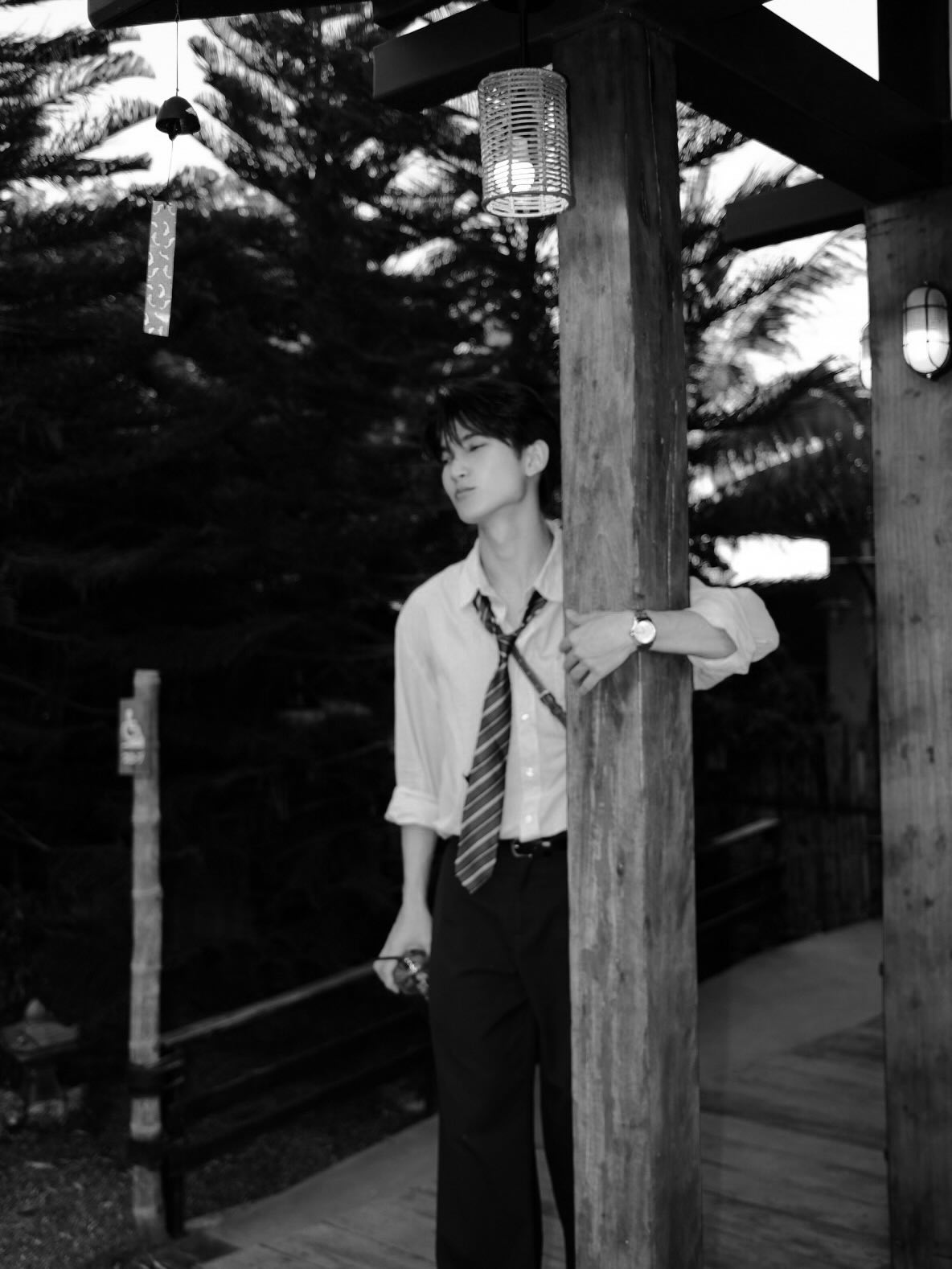 เฟริสท์ - ฉลองรัฐ นอบสำโรง