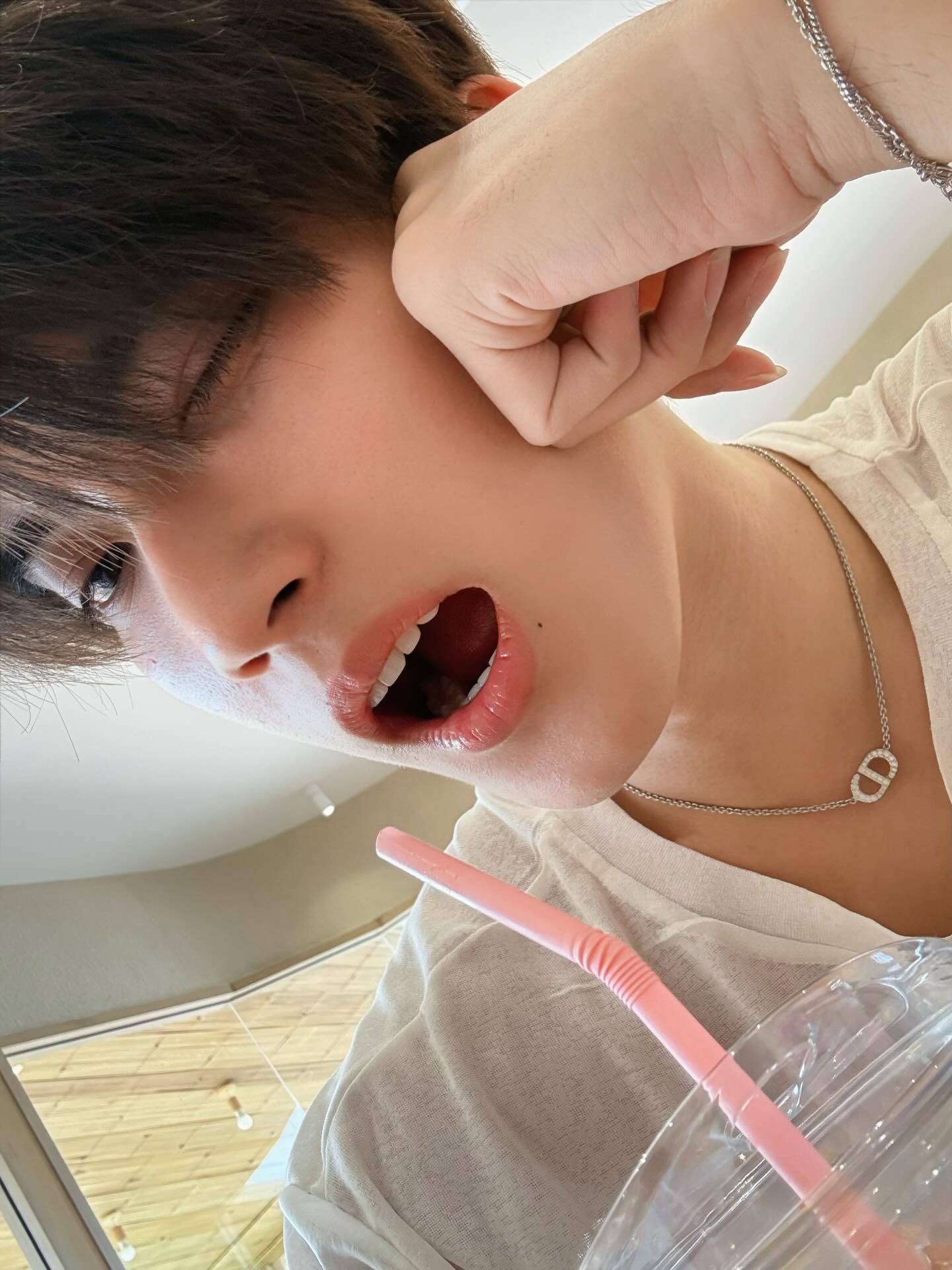 เฟริสท์ - ฉลองรัฐ นอบสำโรง