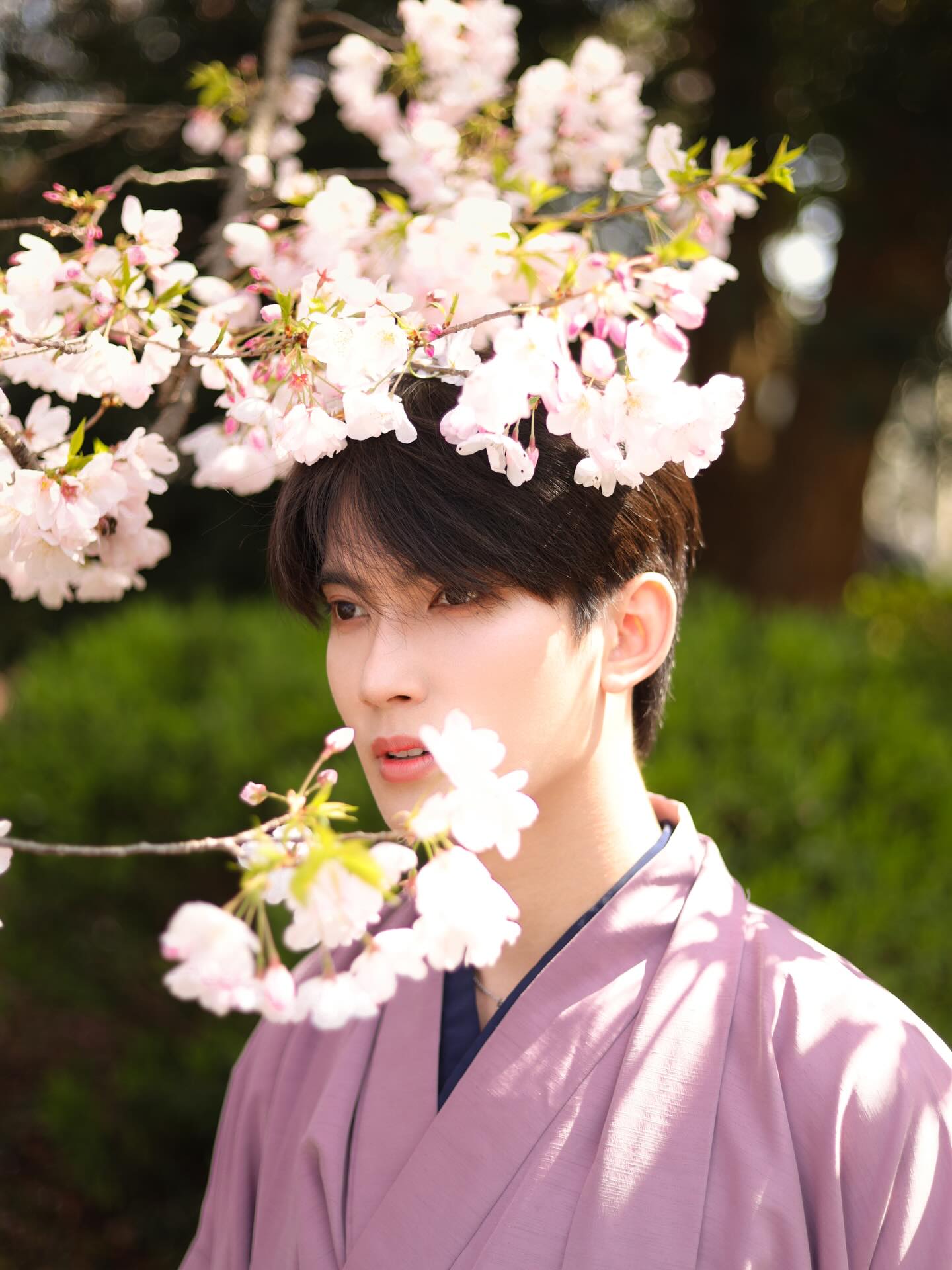 เฟริสท์ - ฉลองรัฐ นอบสำโรง