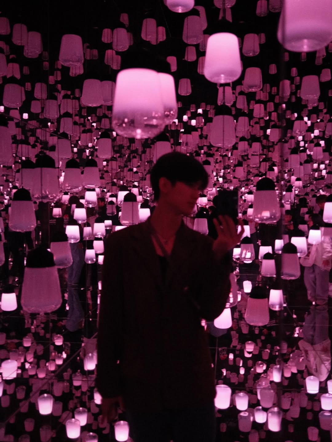 เฟริสท์ - ฉลองรัฐ นอบสำโรง