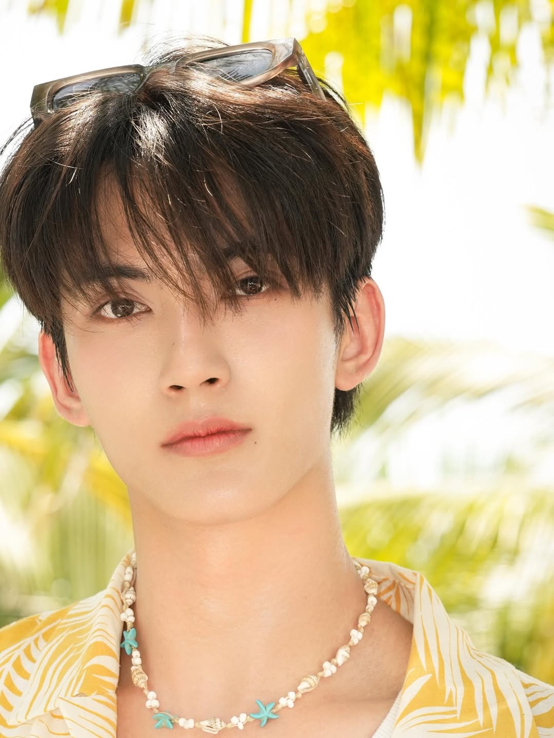 เฟริสท์ - ฉลองรัฐ นอบสำโรง