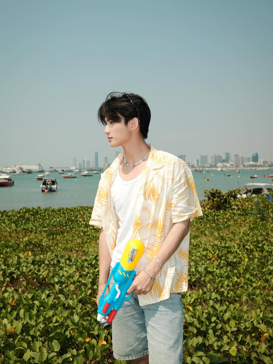 เฟริสท์ - ฉลองรัฐ นอบสำโรง