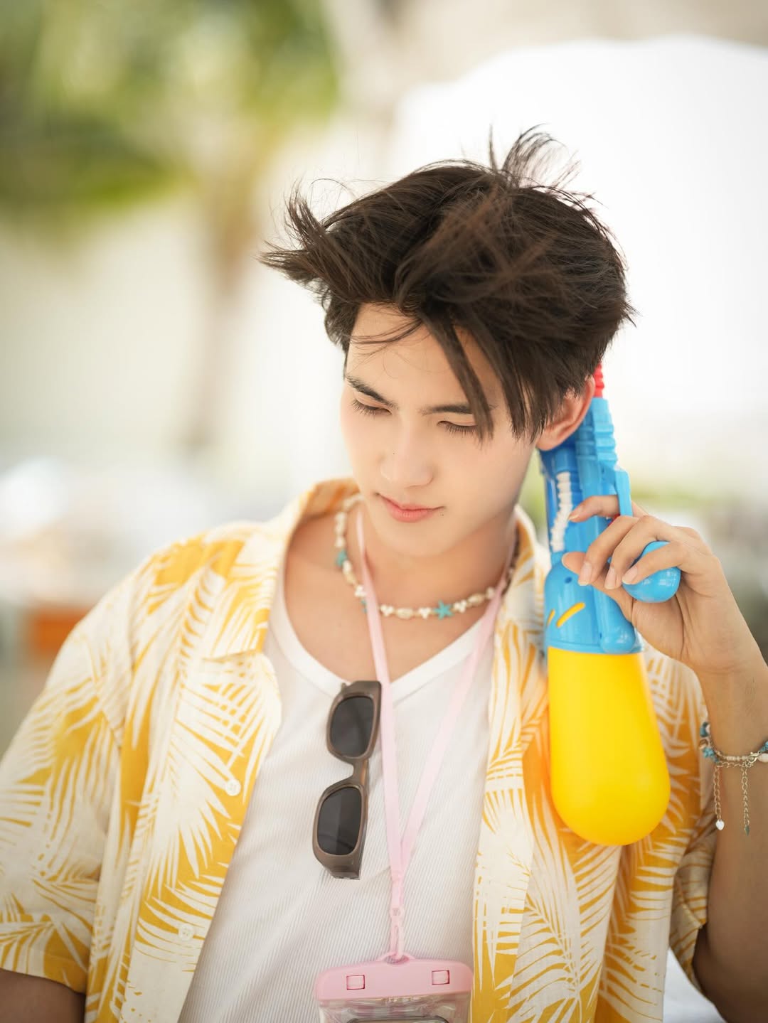 เฟริสท์ - ฉลองรัฐ นอบสำโรง