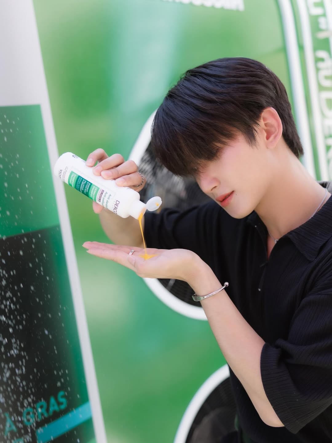 เฟริสท์ - ฉลองรัฐ นอบสำโรง