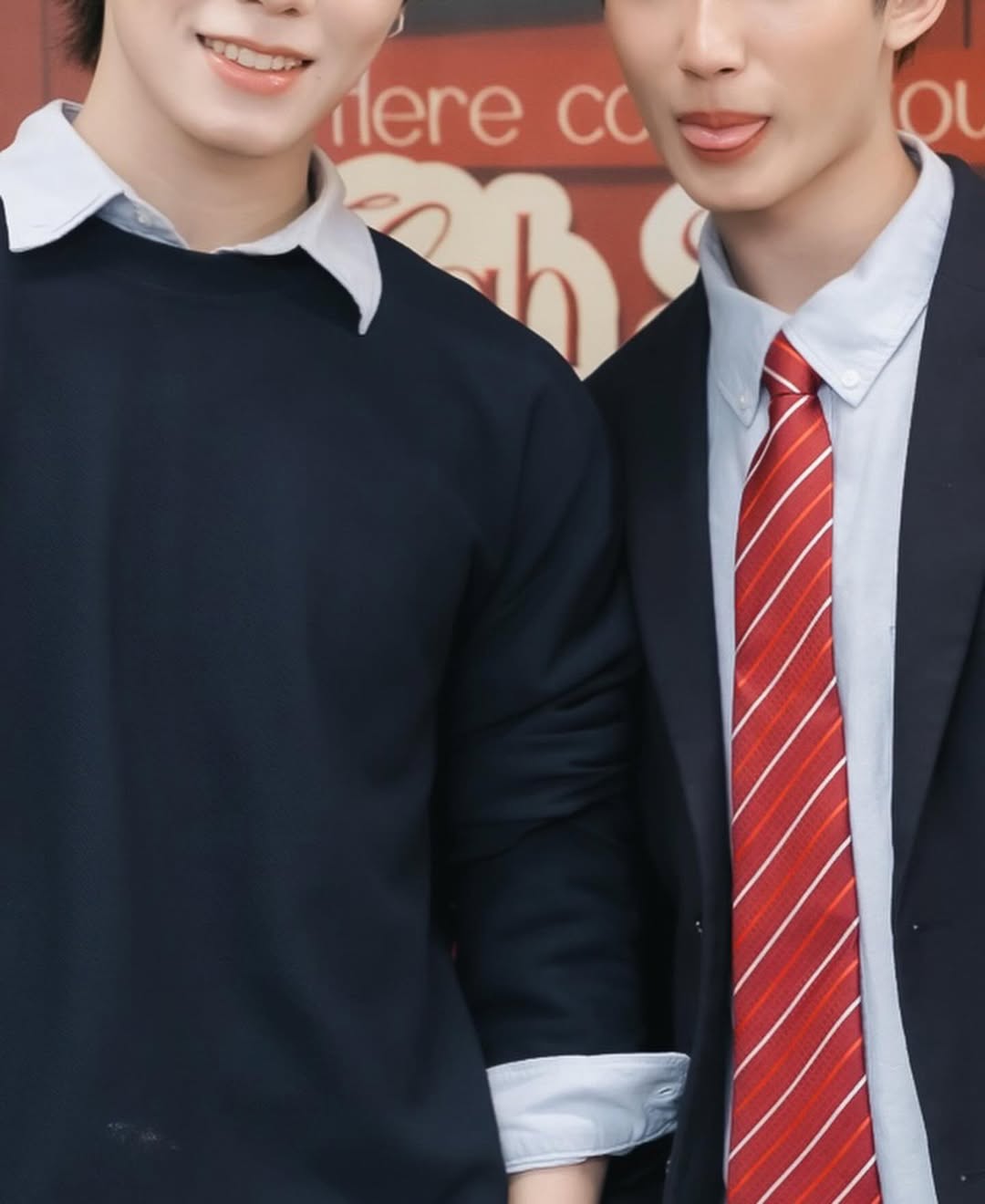 เฟริสท์ - ฉลองรัฐ นอบสำโรง