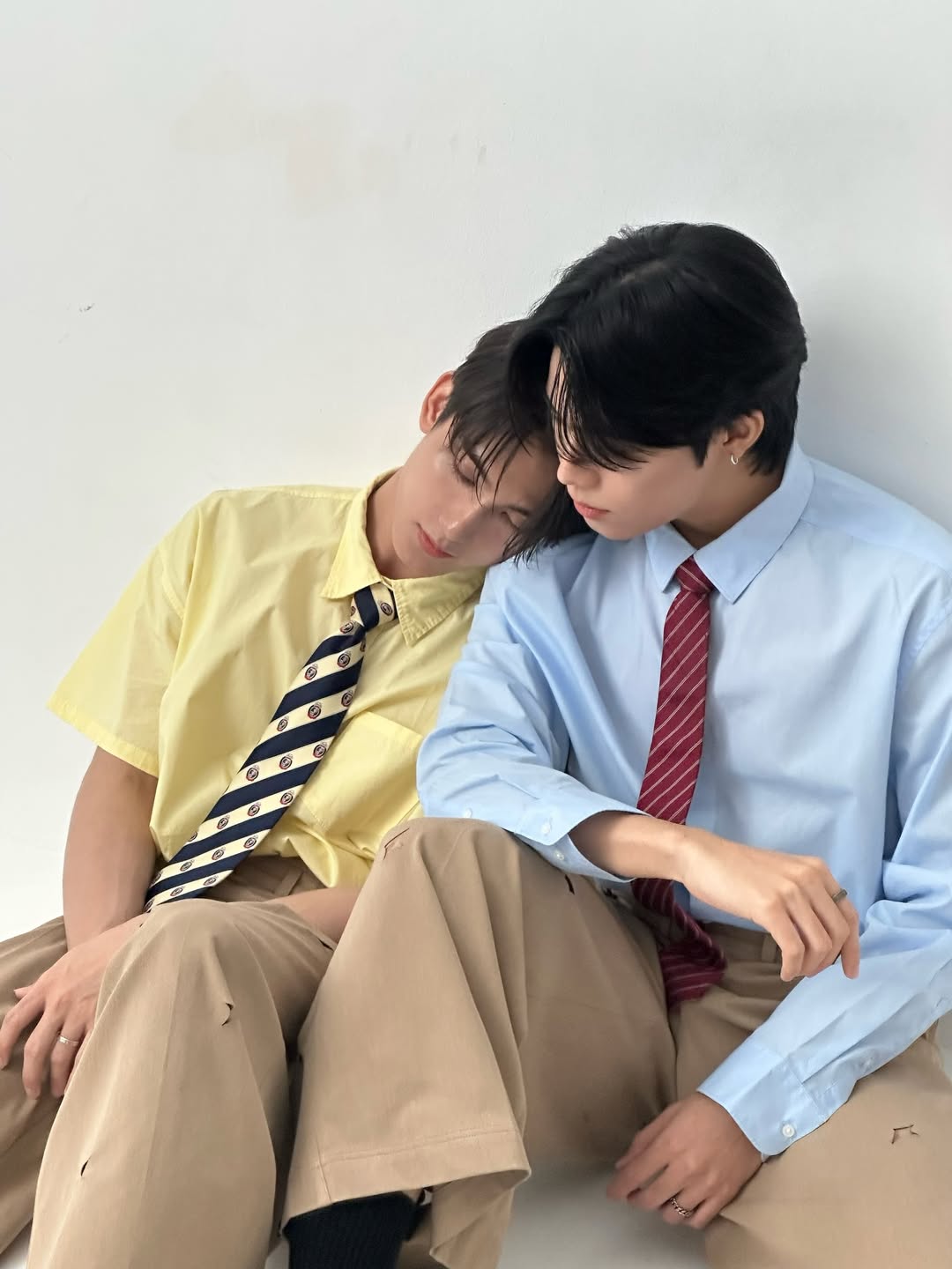 เฟริสท์ - ฉลองรัฐ นอบสำโรง