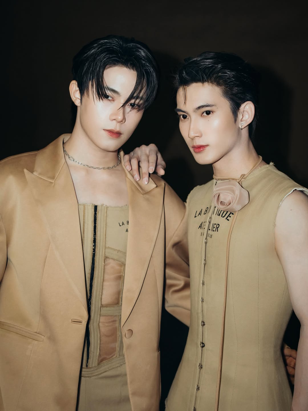 เฟริสท์ - ฉลองรัฐ นอบสำโรง