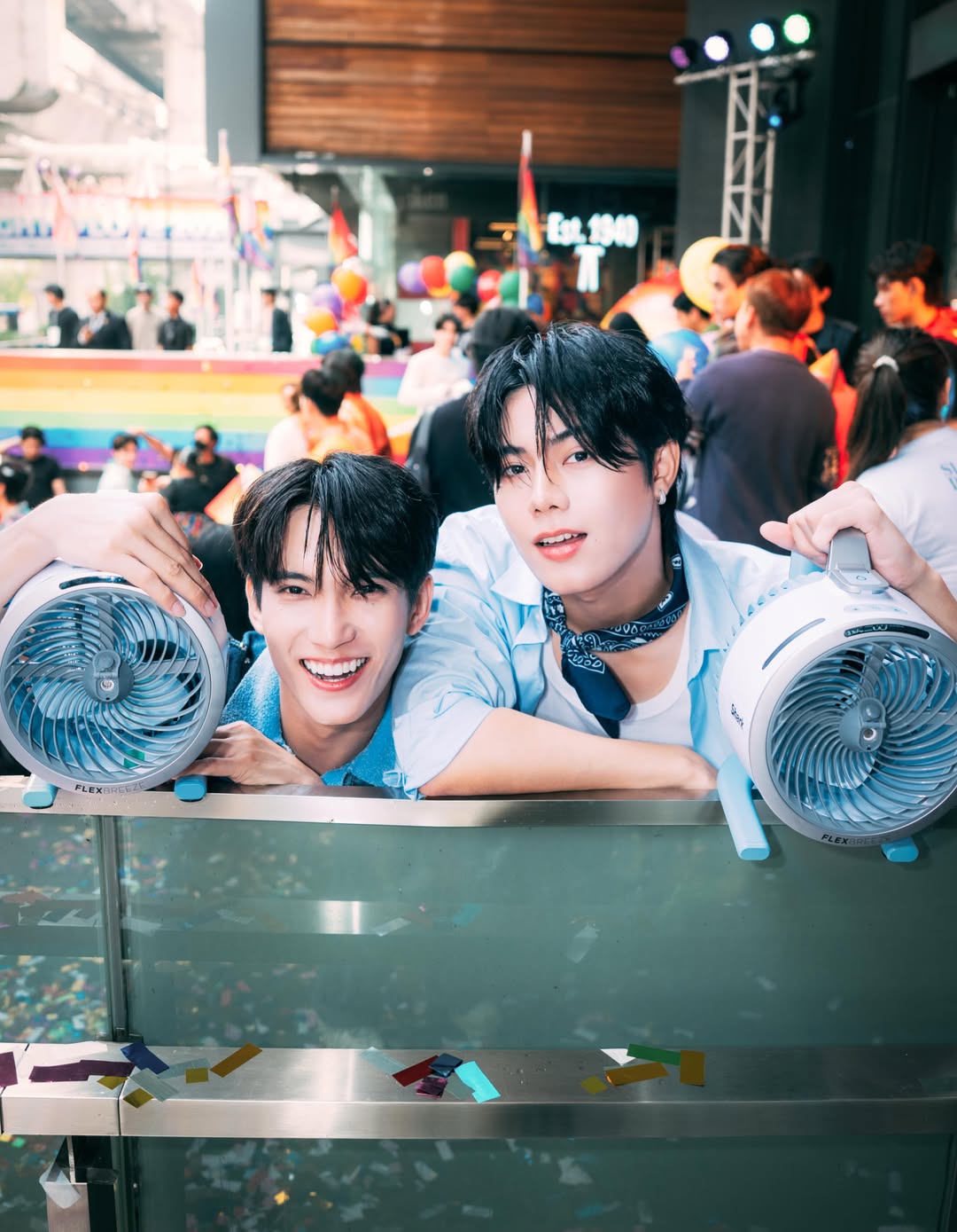 เฟริสท์ - ฉลองรัฐ นอบสำโรง