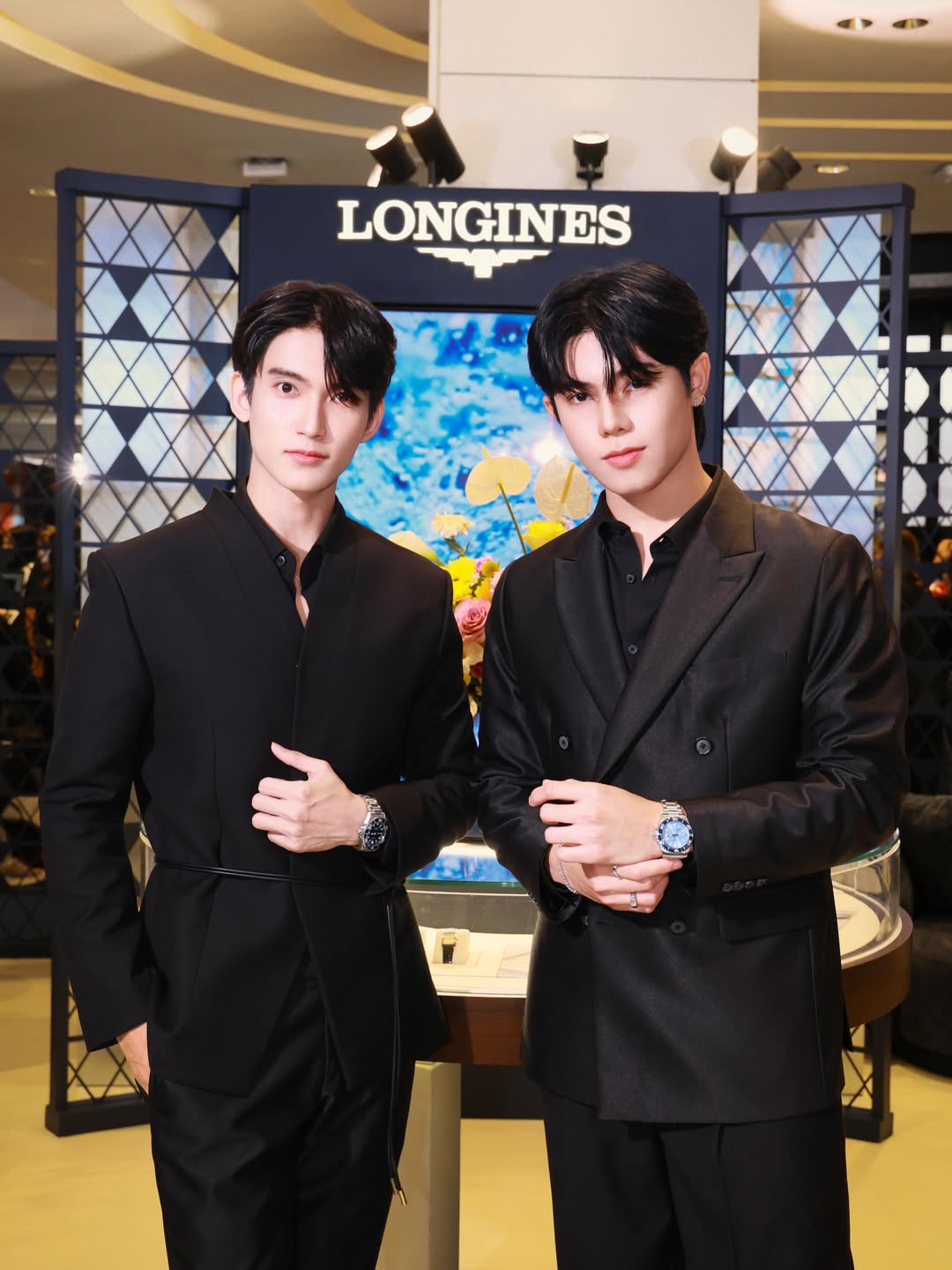 เฟริสท์ - ฉลองรัฐ นอบสำโรง
