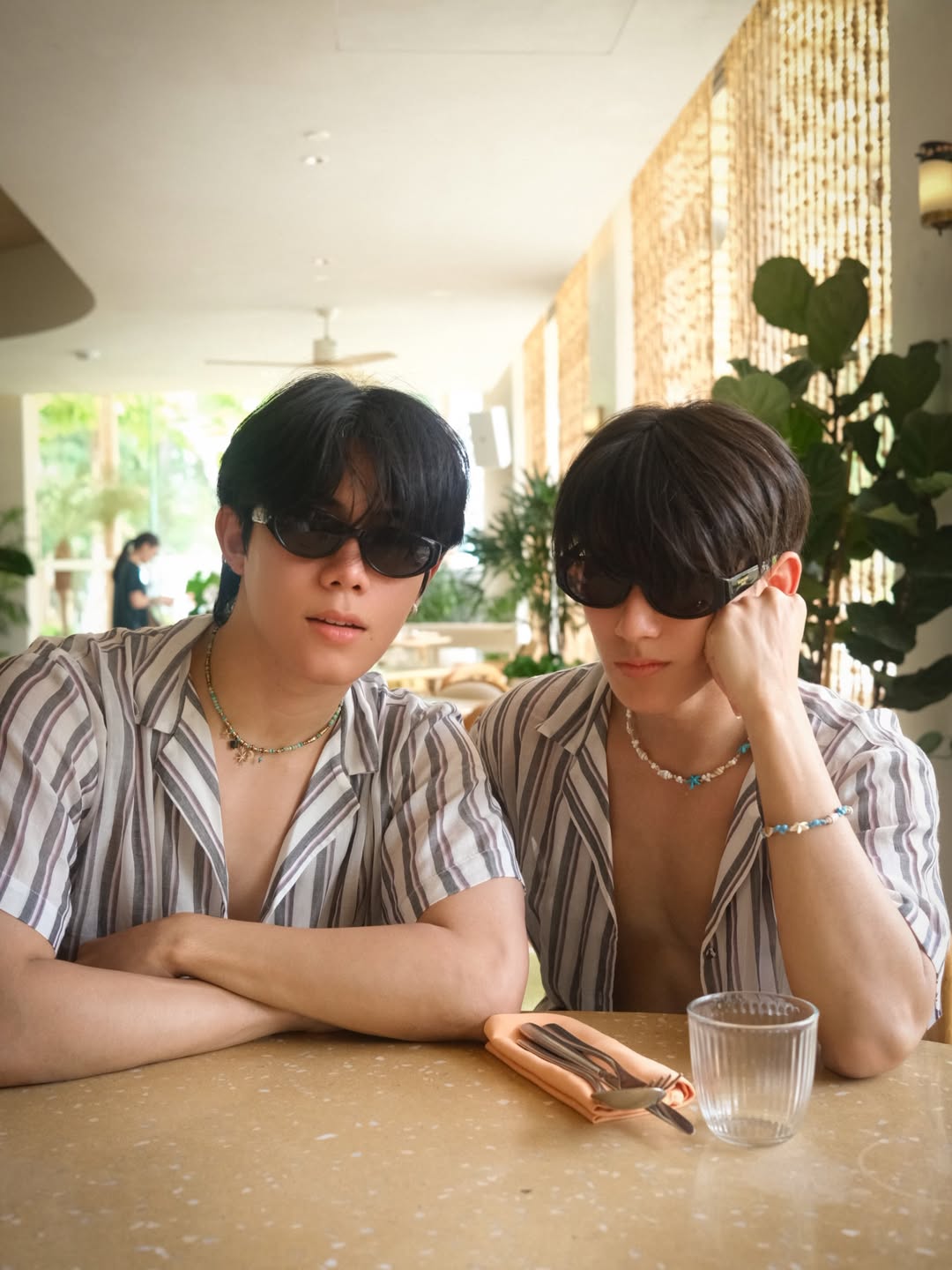 เฟริสท์ - ฉลองรัฐ นอบสำโรง