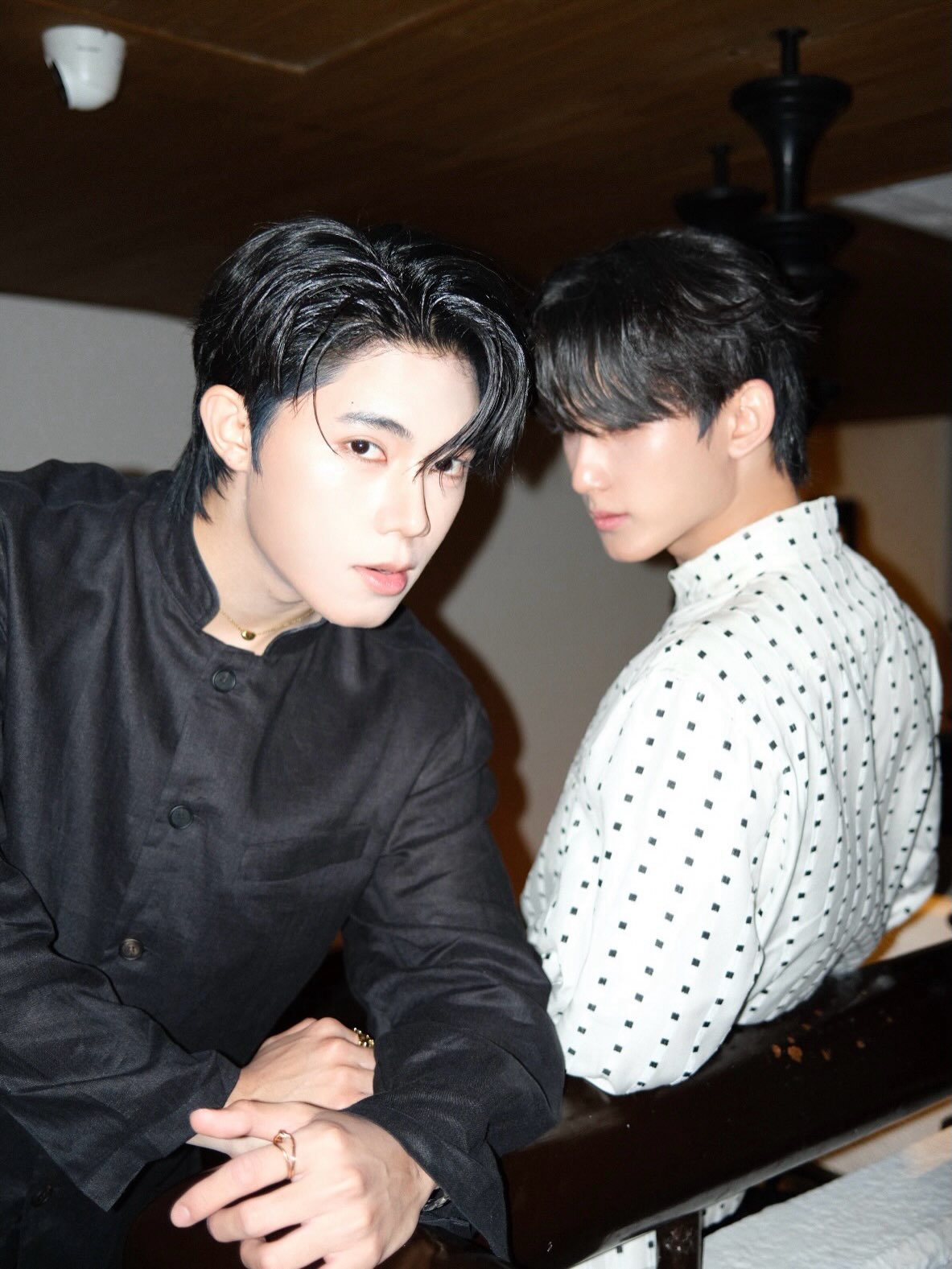 เฟริสท์ - ฉลองรัฐ นอบสำโรง