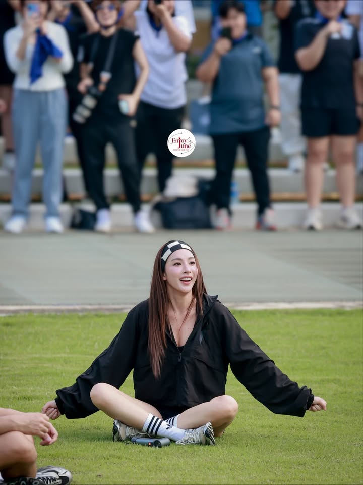 เอนจอย - ธิดารัตน์ ปรือทอง