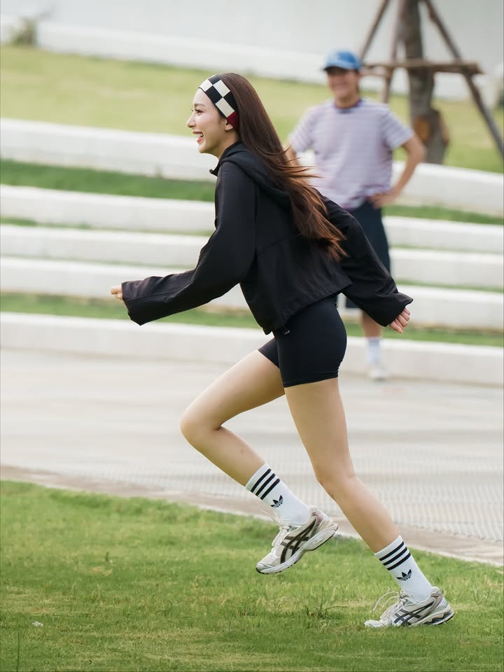 เอนจอย - ธิดารัตน์ ปรือทอง