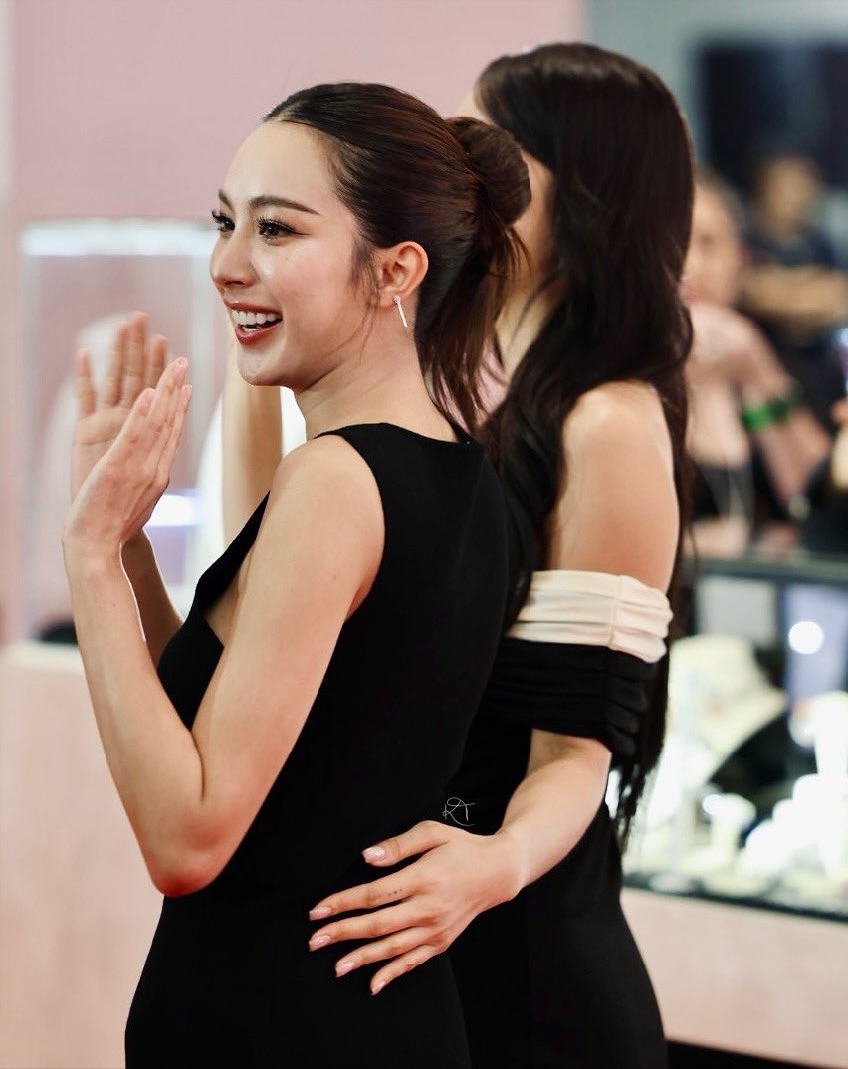 เอนจอย - ธิดารัตน์ ปรือทอง