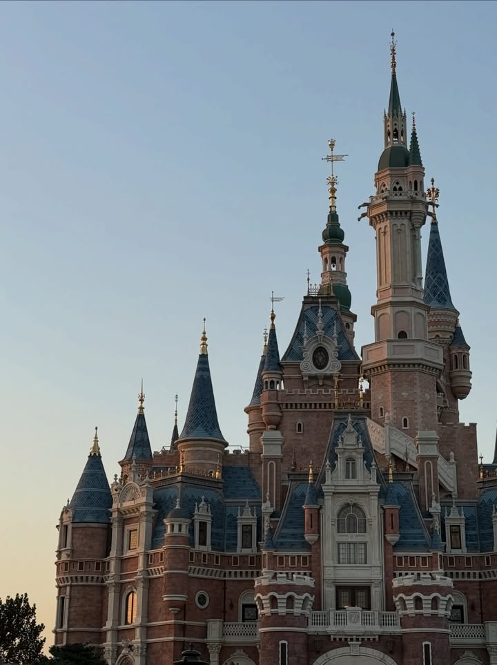 เอนจอย - ธิดารัตน์ ปรือทอง