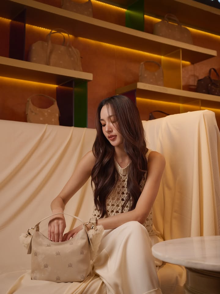 เอนจอย - ธิดารัตน์ ปรือทอง